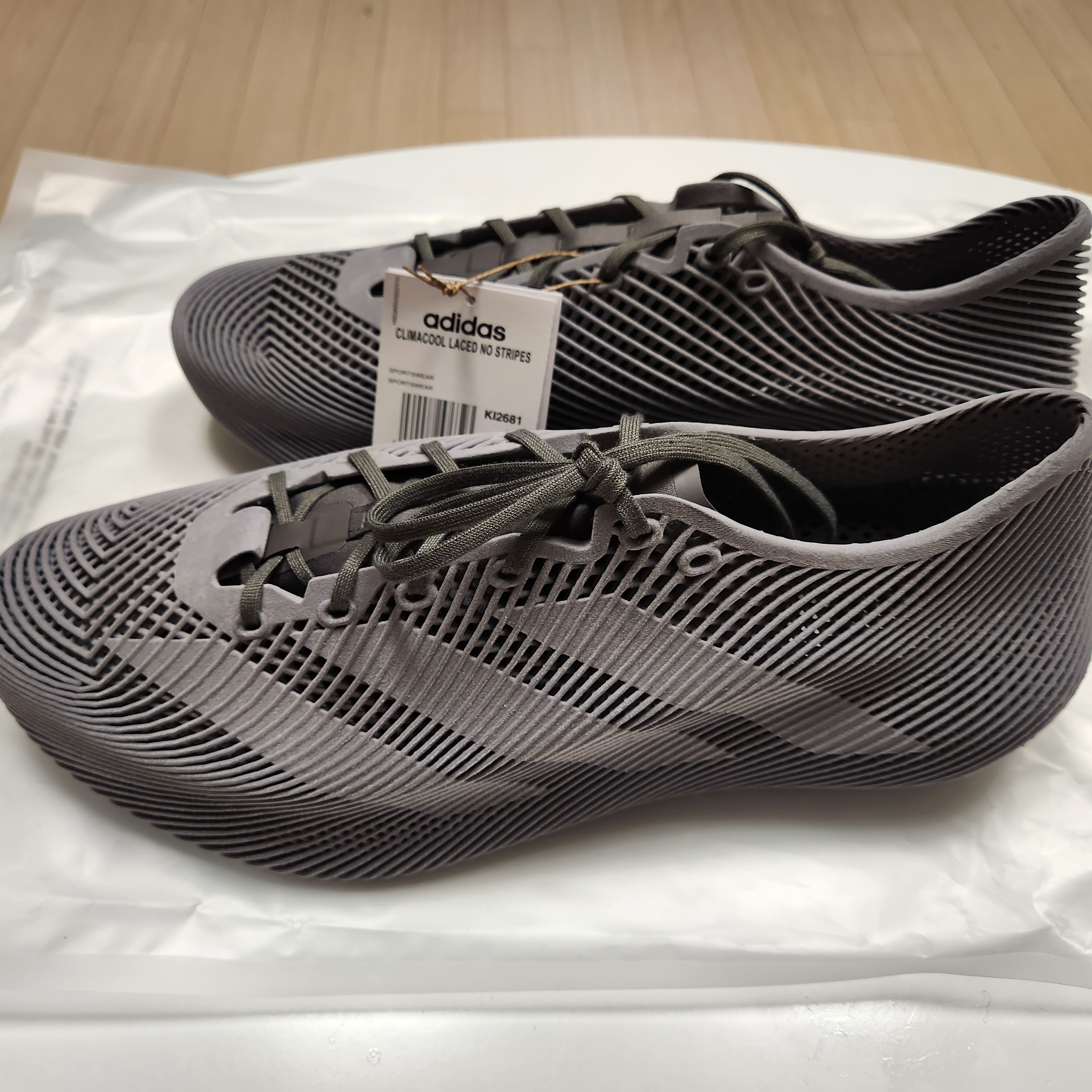 Adidas Climacool Laced Grey Four Charcoal 착용 스타일 - 1