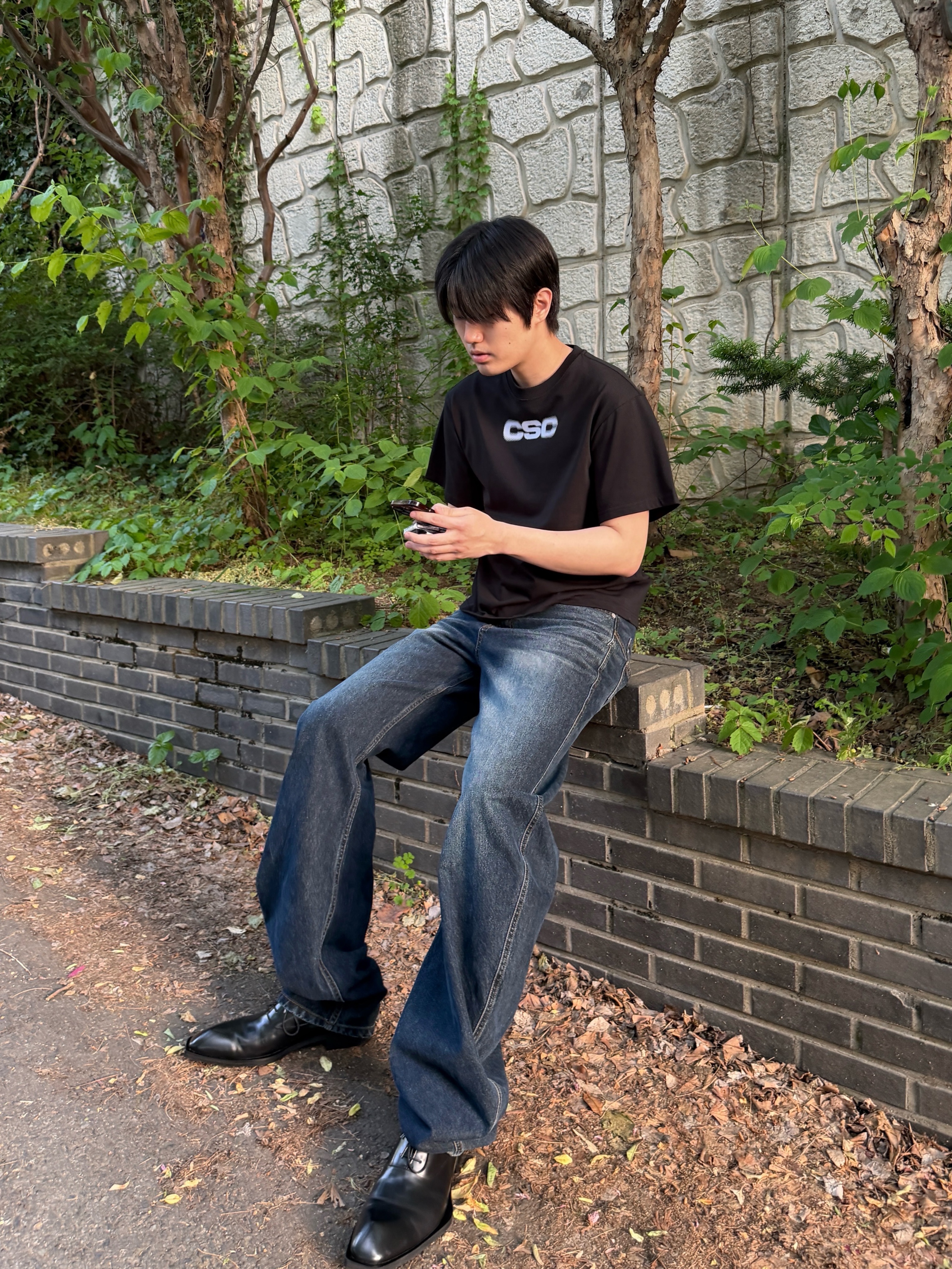 CSC Dot Logo T-Shirt 002, CSC Over Draped Denim Pants Mid Blue 착용 스타일 - 5