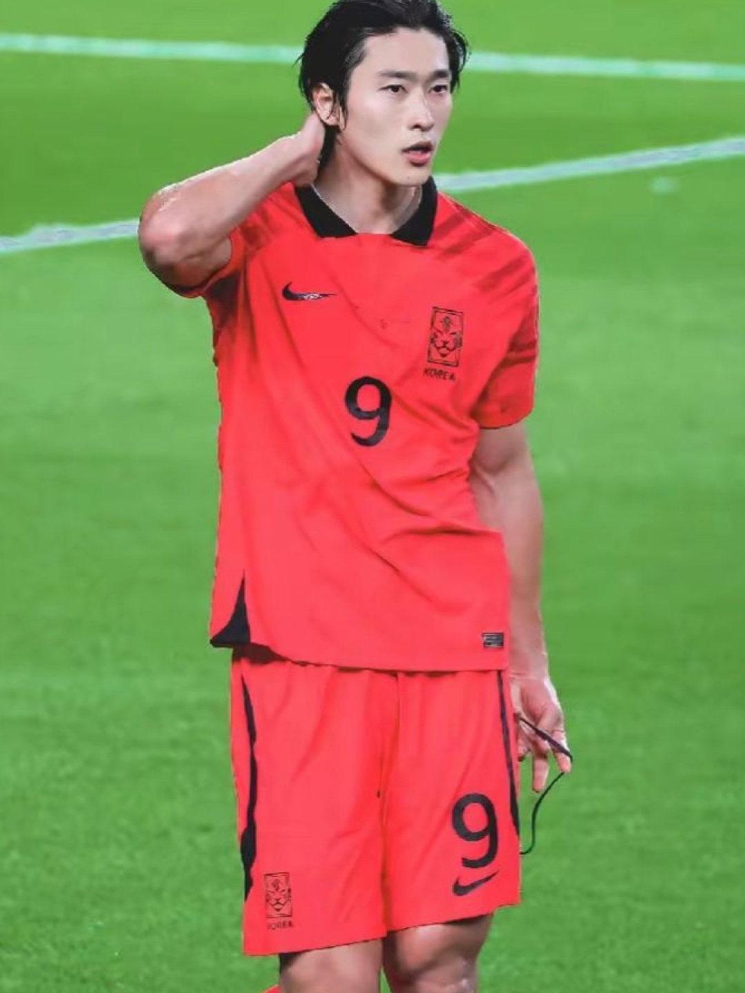 Nike Korea 2026 Stadium Home Dri-Fit Soccer Replica Jersey Global Red Black (Non Marking Ver.), Nike Korea 2023/24 Dri-Fit Stadium Home Replica Jersey Black Global Red - Asia (Non Marking Ver.) 착용 스타일 - 3