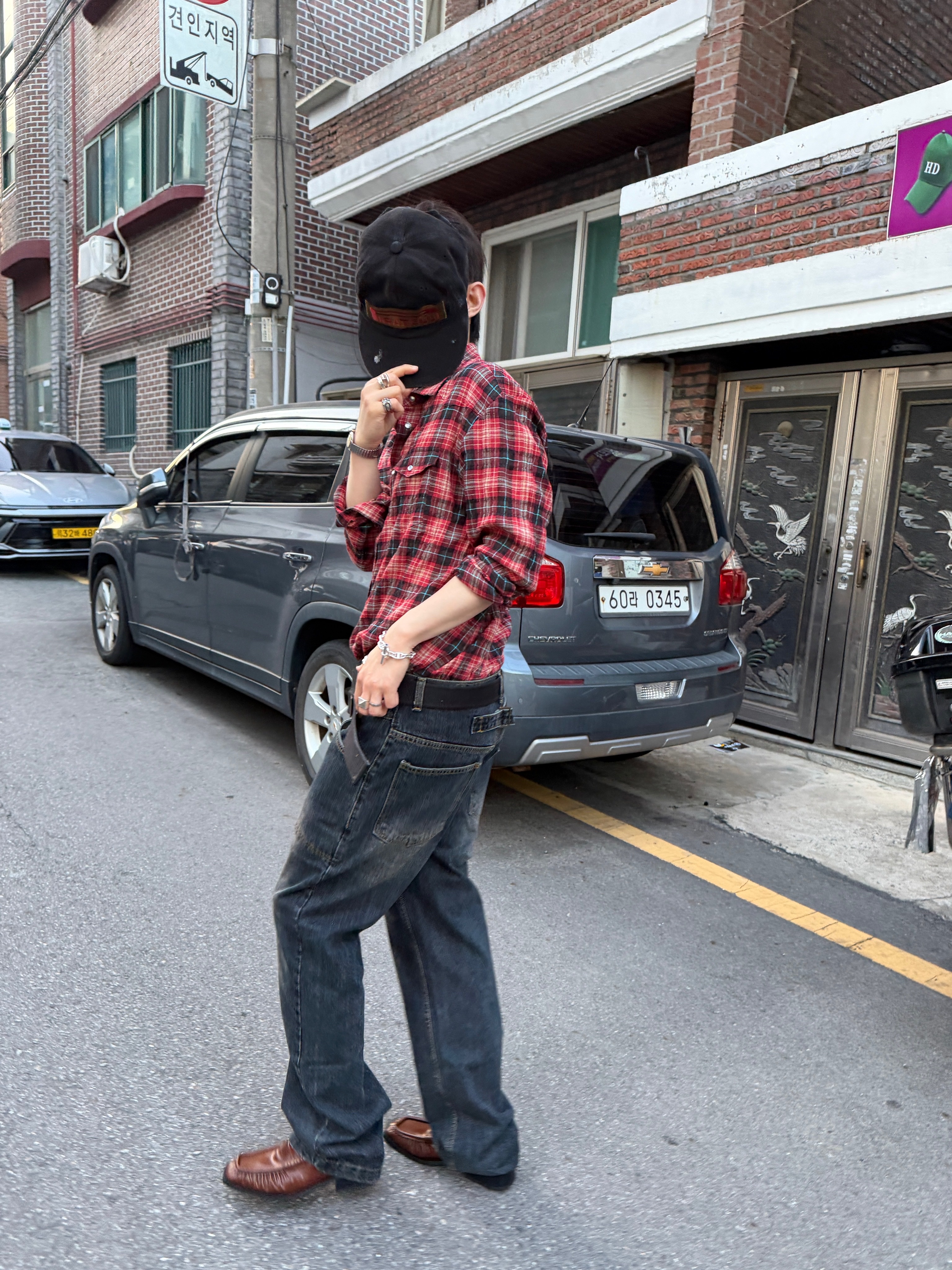 Undermycar Mu.Ac.13 - 925 Silver Ring, Farfromwhat Coated Double Buckle Woven Belt 착용 스타일 - 4