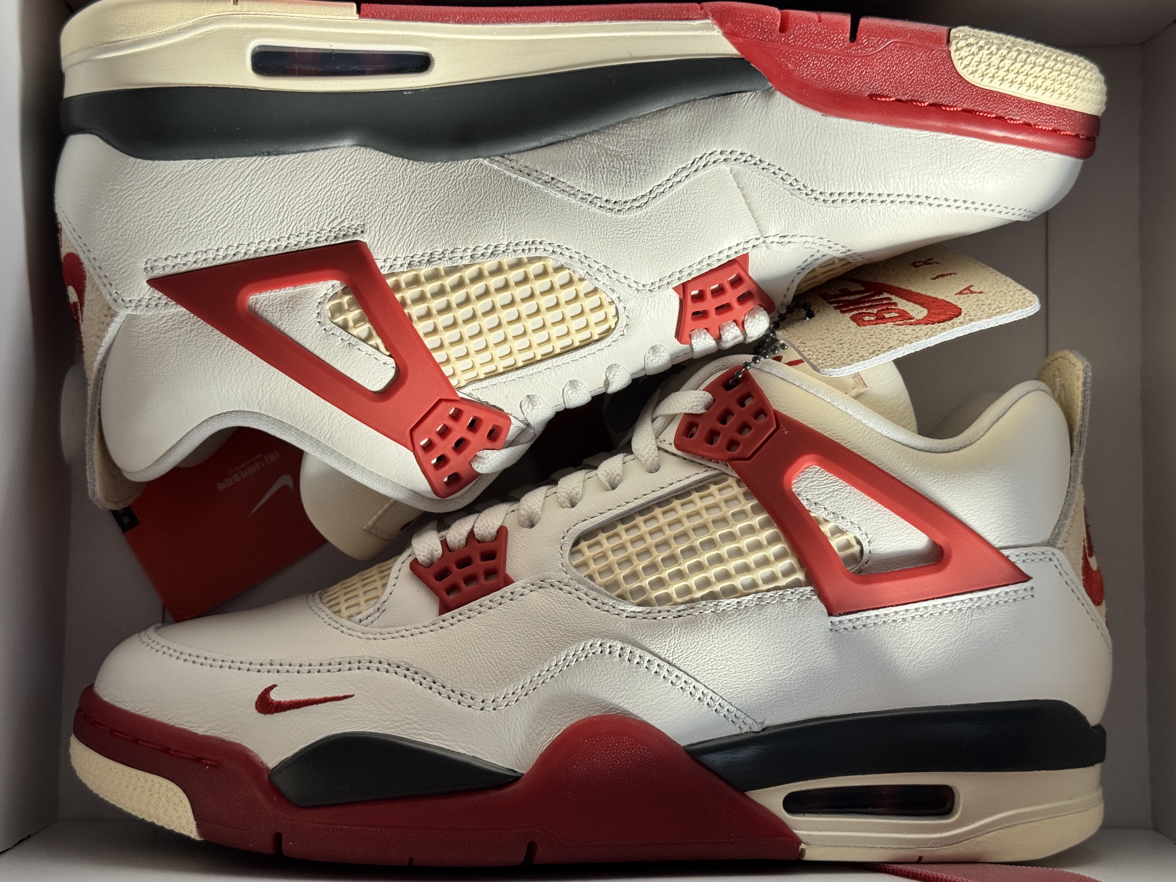 Jordan 4 x Nigel Sylvester Retro OG Brick After Brick 착용 스타일