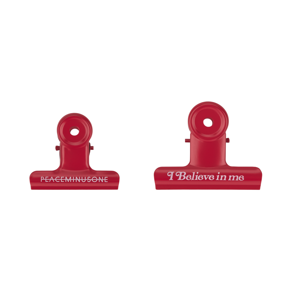 피스마이너스원 x 베르디 불독 클립 레드 (2개 세트)(Peaceminusone x Verdy Bulldog Clip Red (Set of 2))