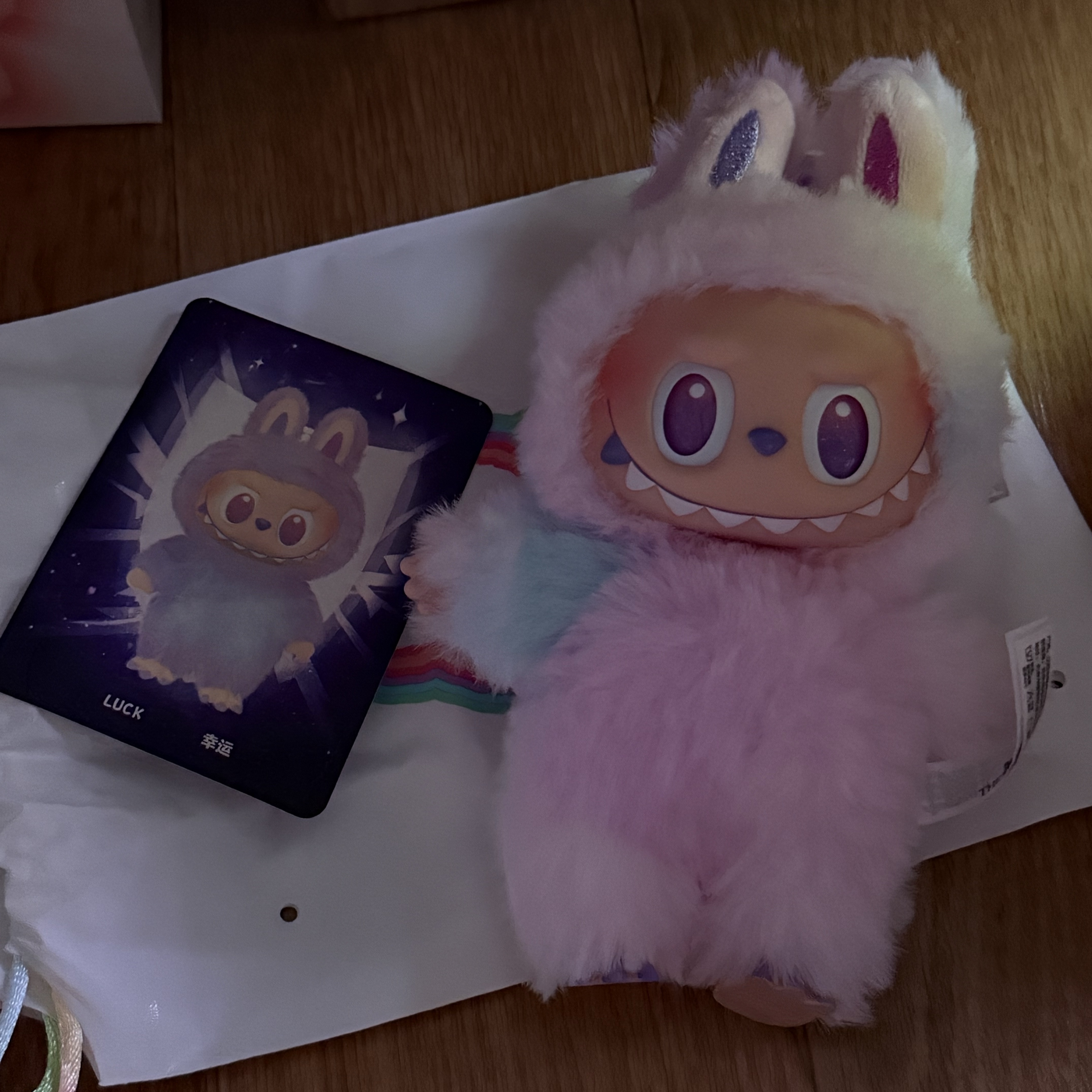 Pop Mart Labubu The Monsters Highlight Series Luck Keyring (Opened Case) 착용 스타일