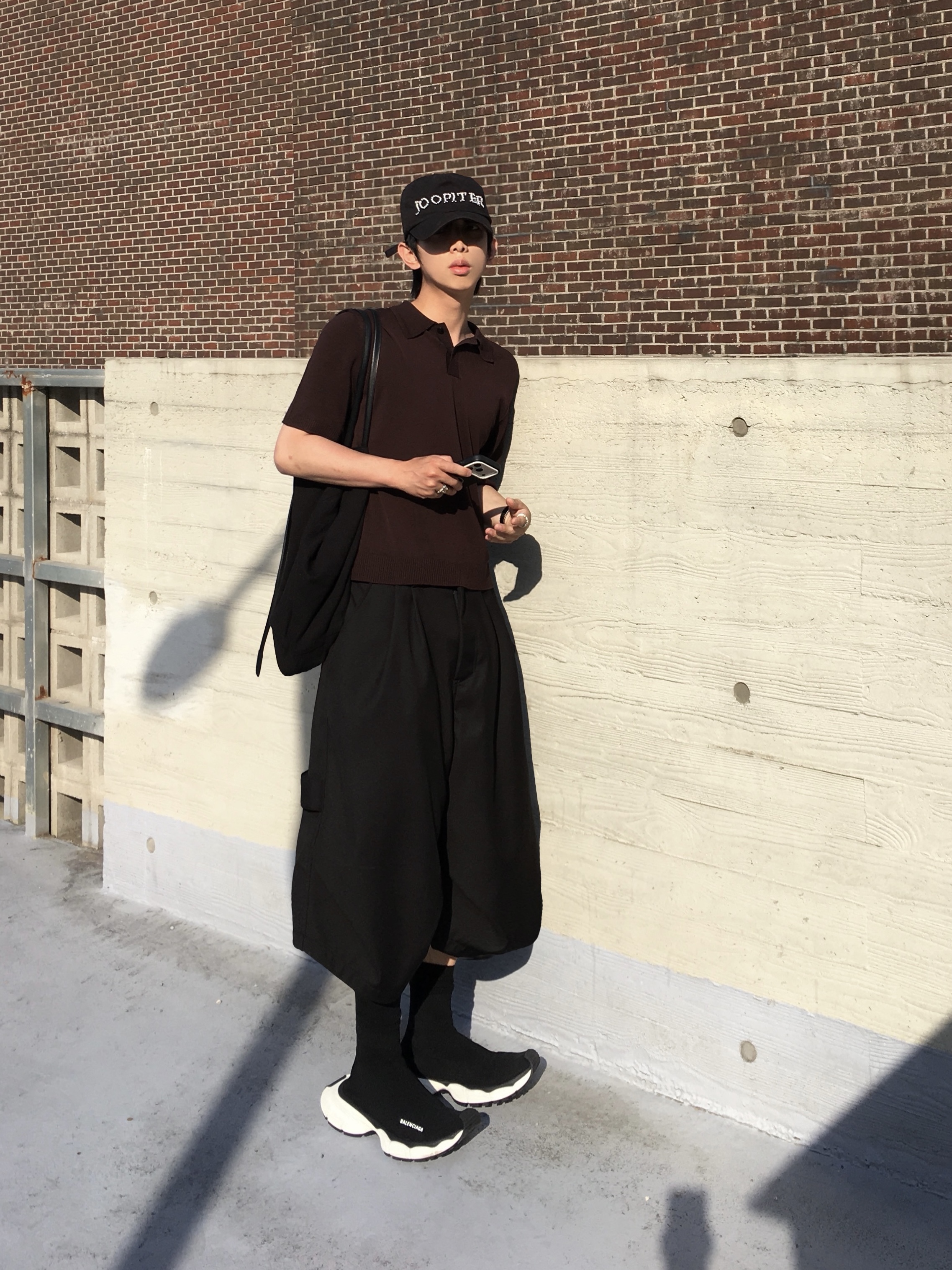 Balenciaga 3XL Sock Recycled Knit Sneakers Black, Kamien x  KOIN SEOUL Bermuda Slacks Black 착용 스타일 - 5