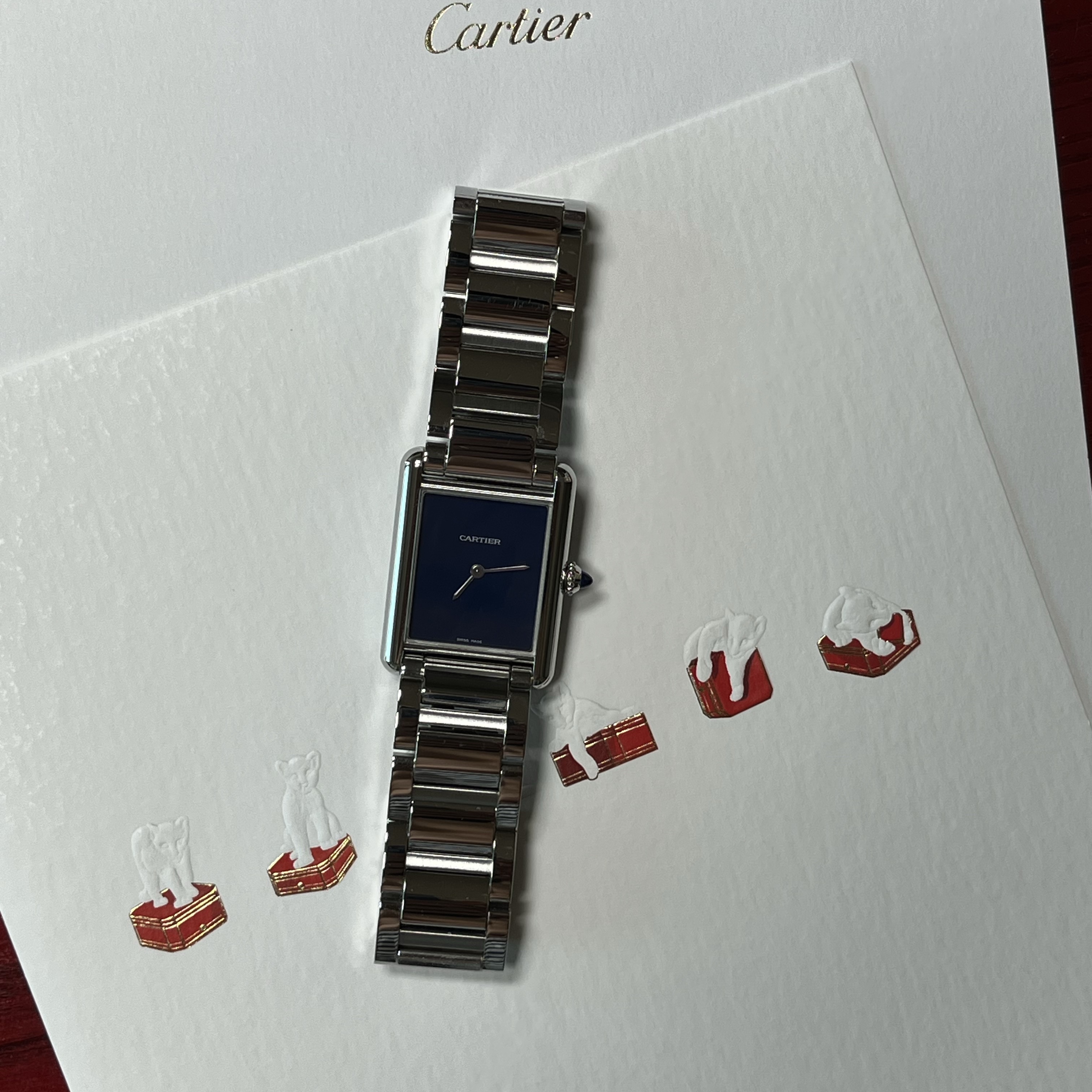 Cartier Tank Must Watch Large Quartz Steel Alligator Skin Blue 착용 스타일 - 3