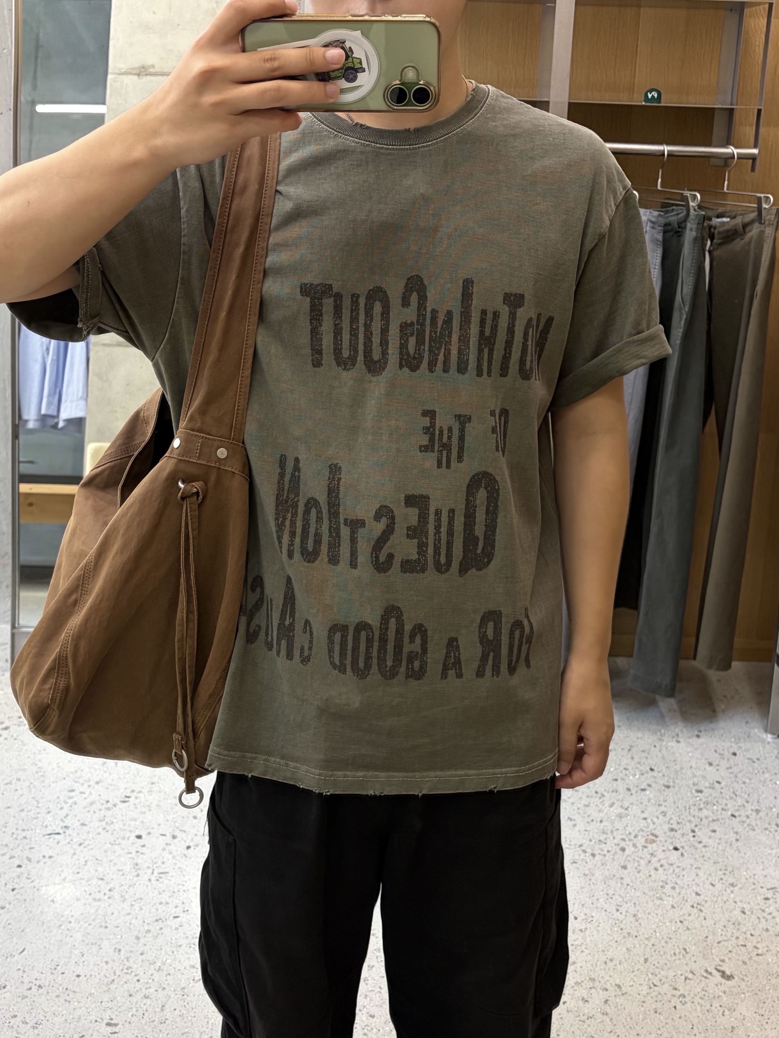 noun Question Vtg T-Shirts Deep Green 착용 스타일 - 2