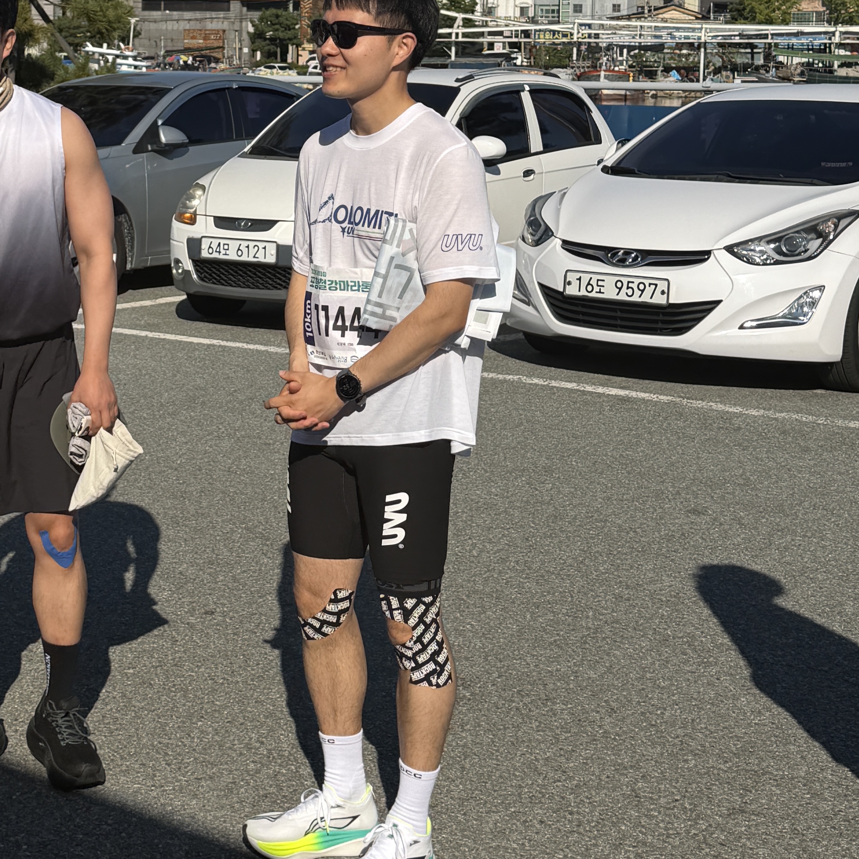 UVU Half Tight 2.0 Black, UVU Dolomiti S/S Running Top White 착용 스타일