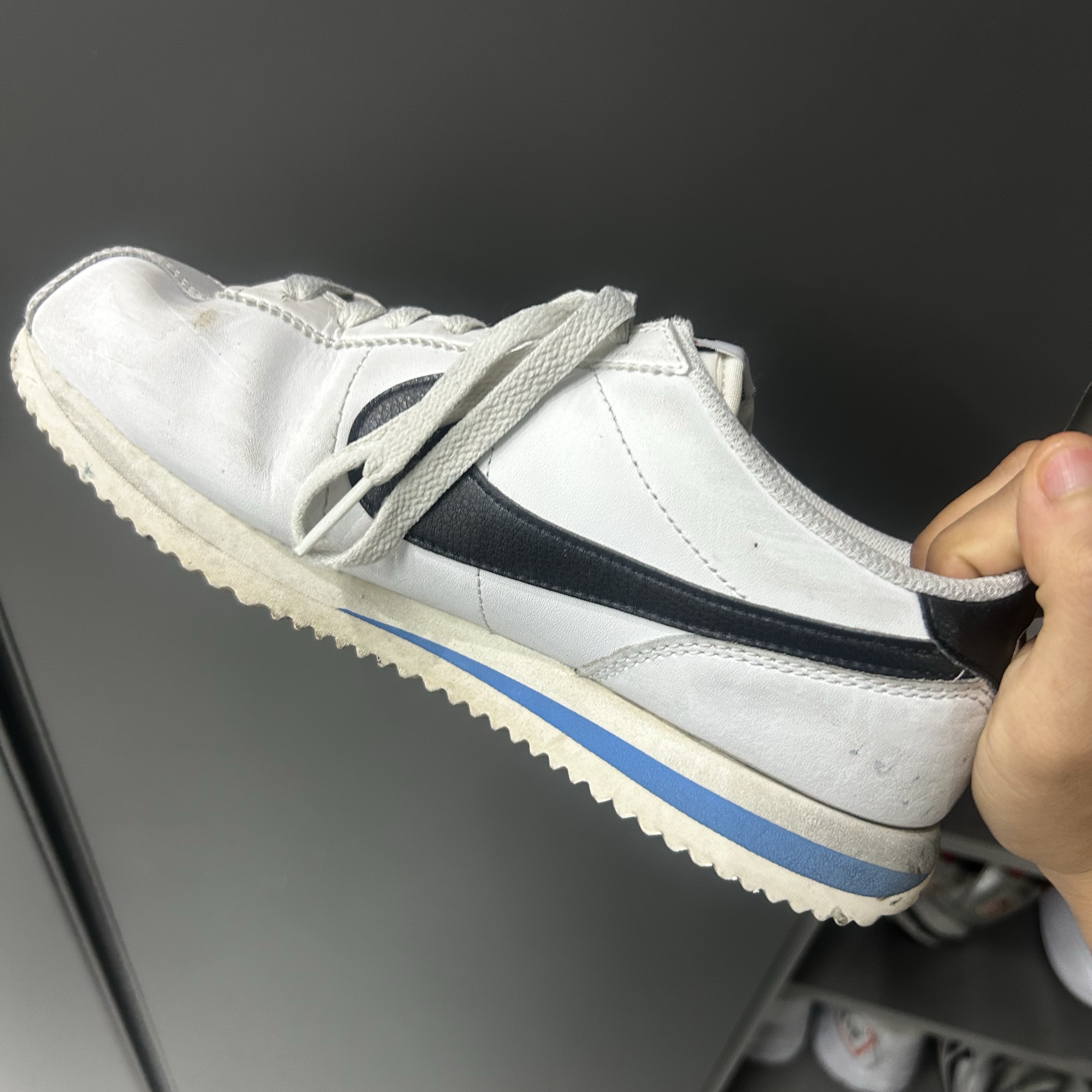 (W) Nike Cortez White and Black 착용 스타일