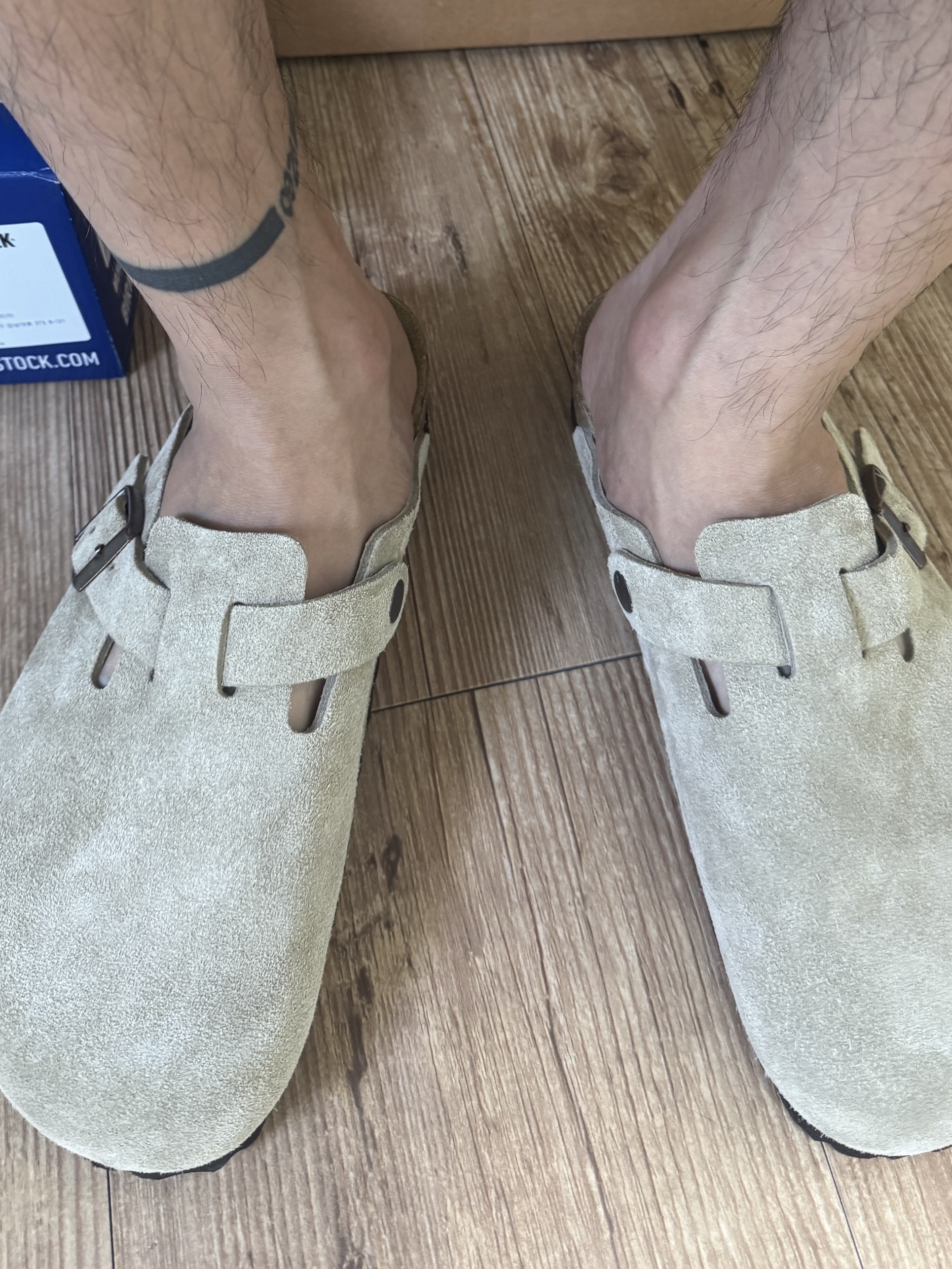 Birkenstock Boston Soft Footbed Taupe - Regular 착용 스타일 - 3