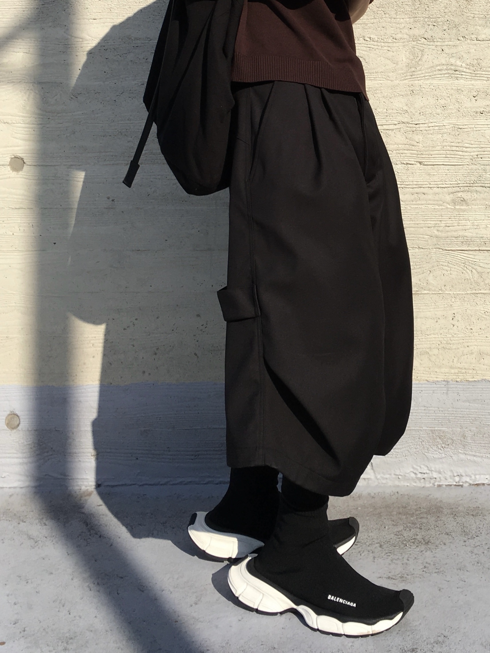 Balenciaga 3XL Sock Recycled Knit Sneakers Black, Kamien x  KOIN SEOUL Bermuda Slacks Black 착용 스타일 - 4