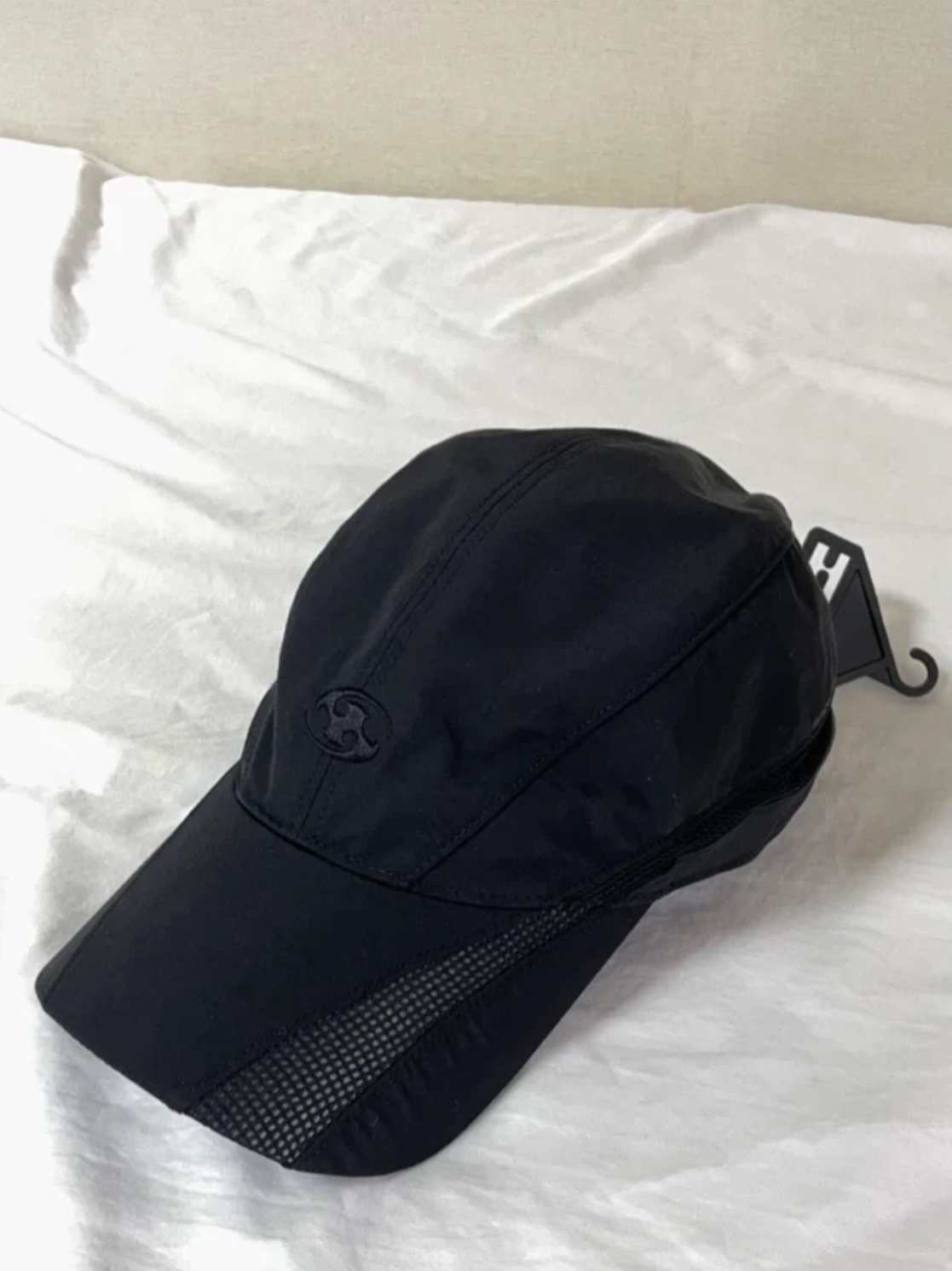 Sansan Gear Swift Slash Cap Black 착용 스타일