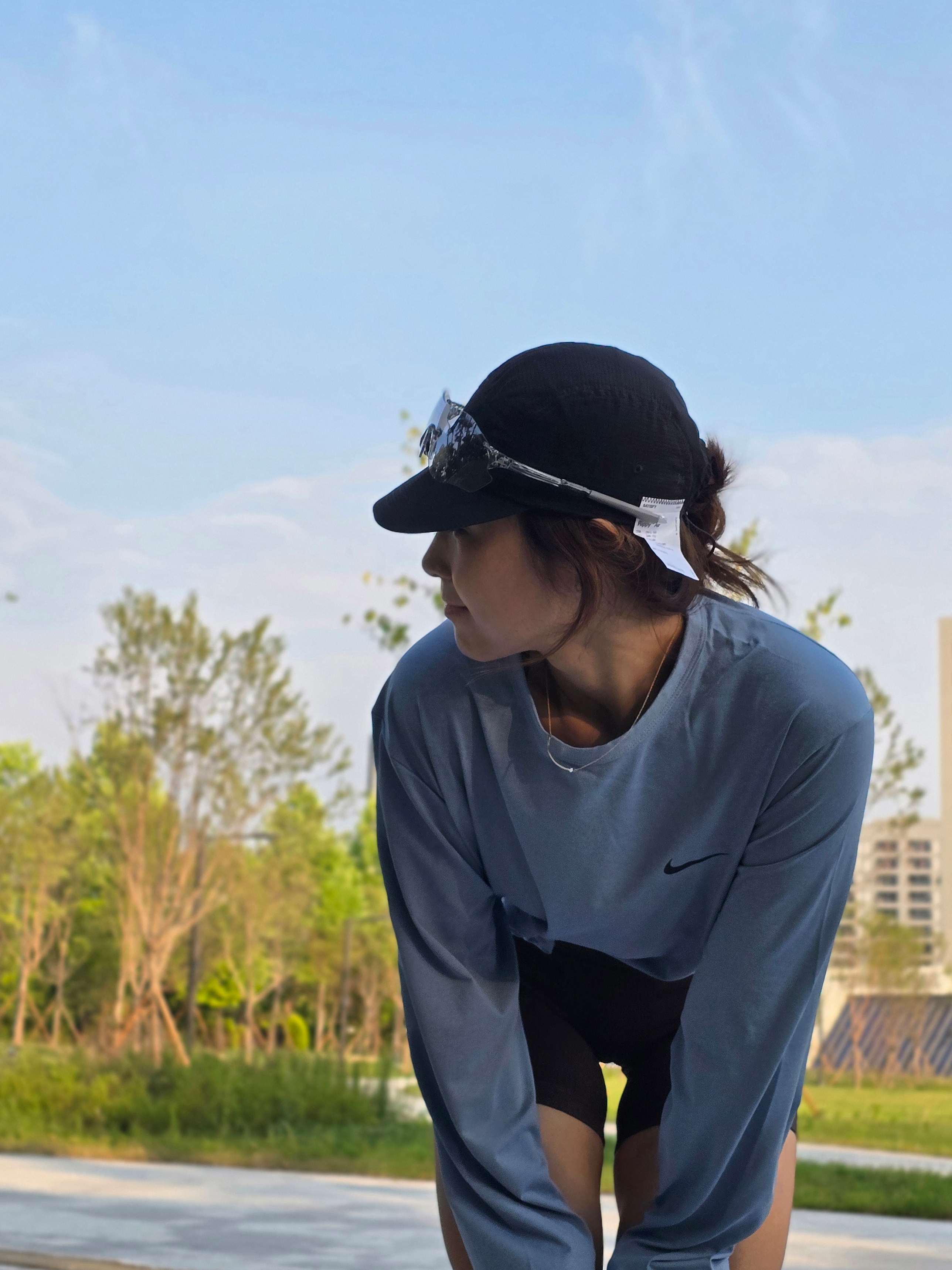 Satisfy Rippy Air Trail Cap Black, (W) Lululemon Align Super High-Rise 6 Inch Shorts Black - Asia 착용 스타일 - 5