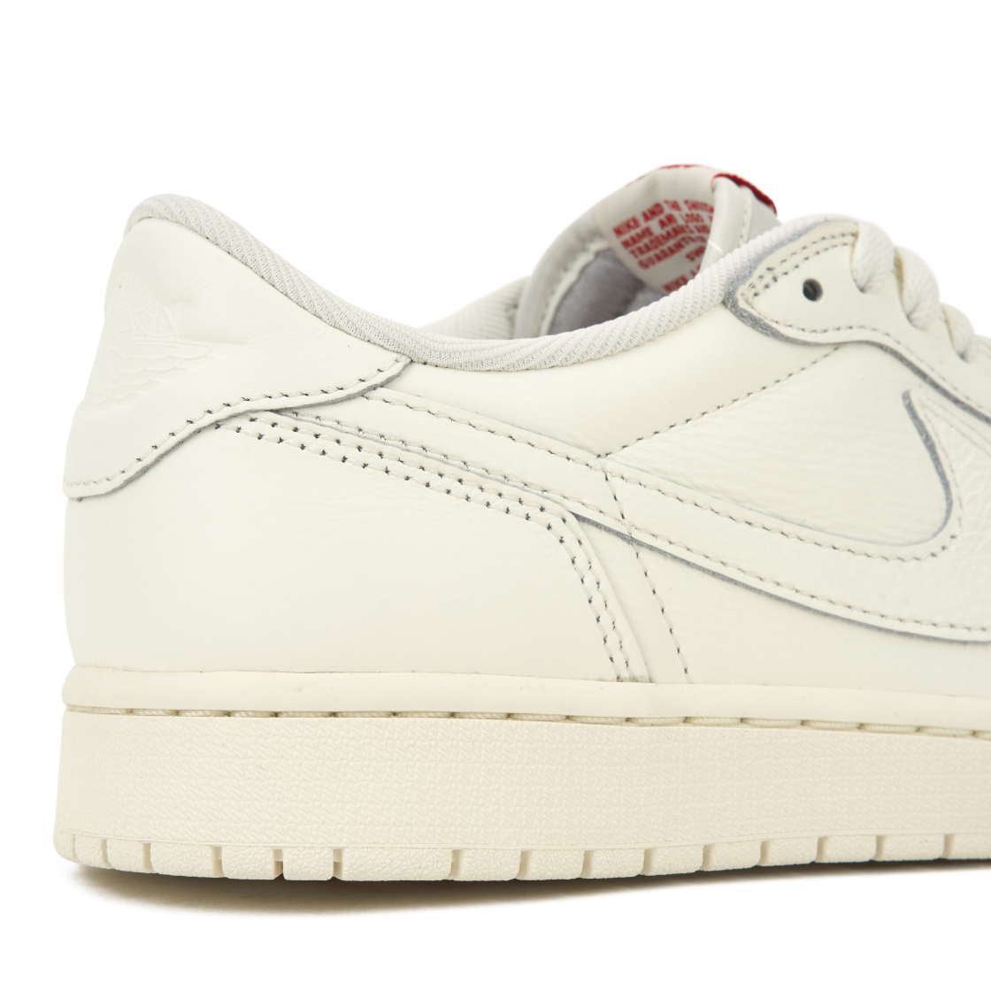 조던 1 레트로 로우 OG 세일 앤 유니버시티 레드(Jordan 1 Retro Low OG Sail and University Red) - 8