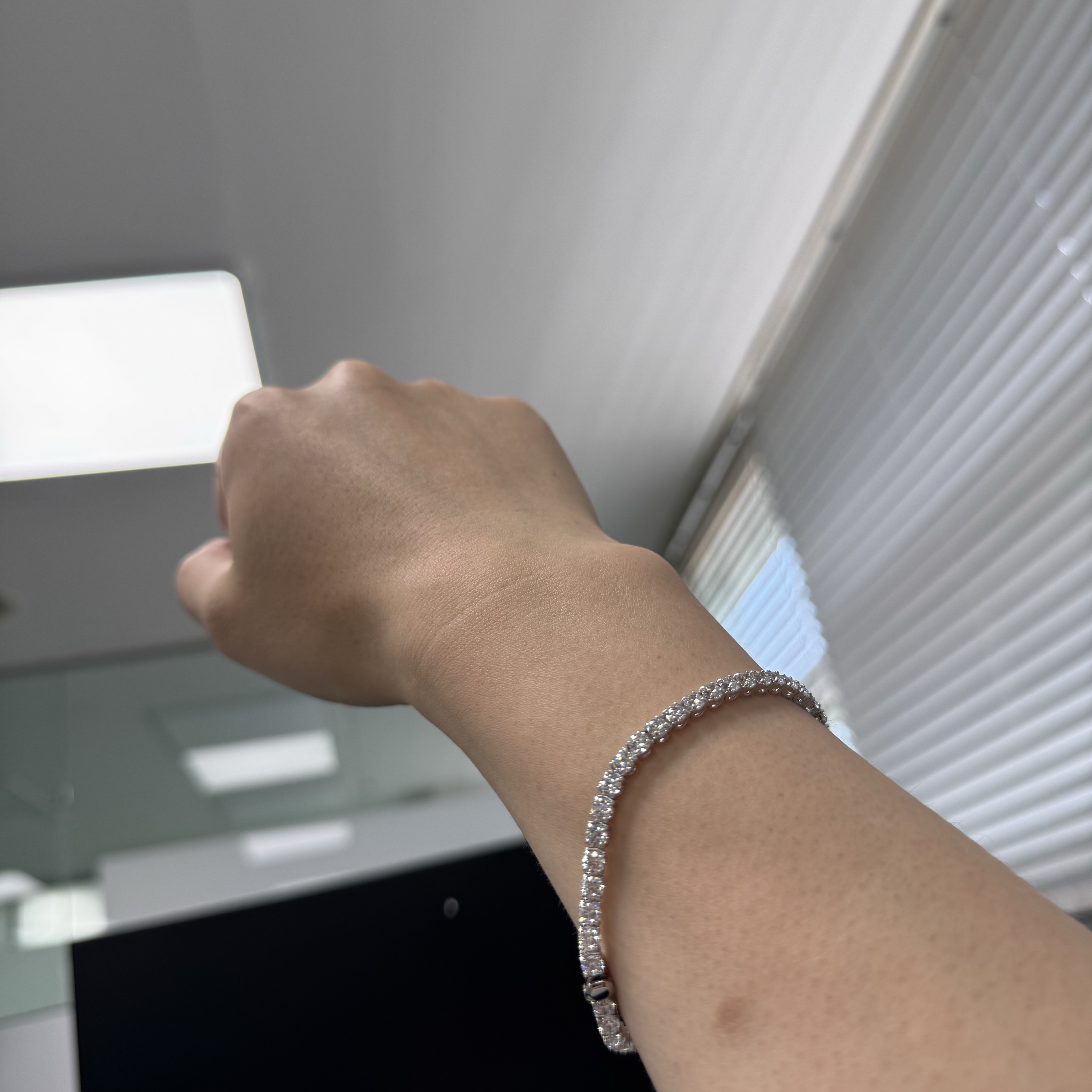 (W) Swarovski Matrix Tennis Bracelet White Rhodium Plated 착용 스타일 - 4
