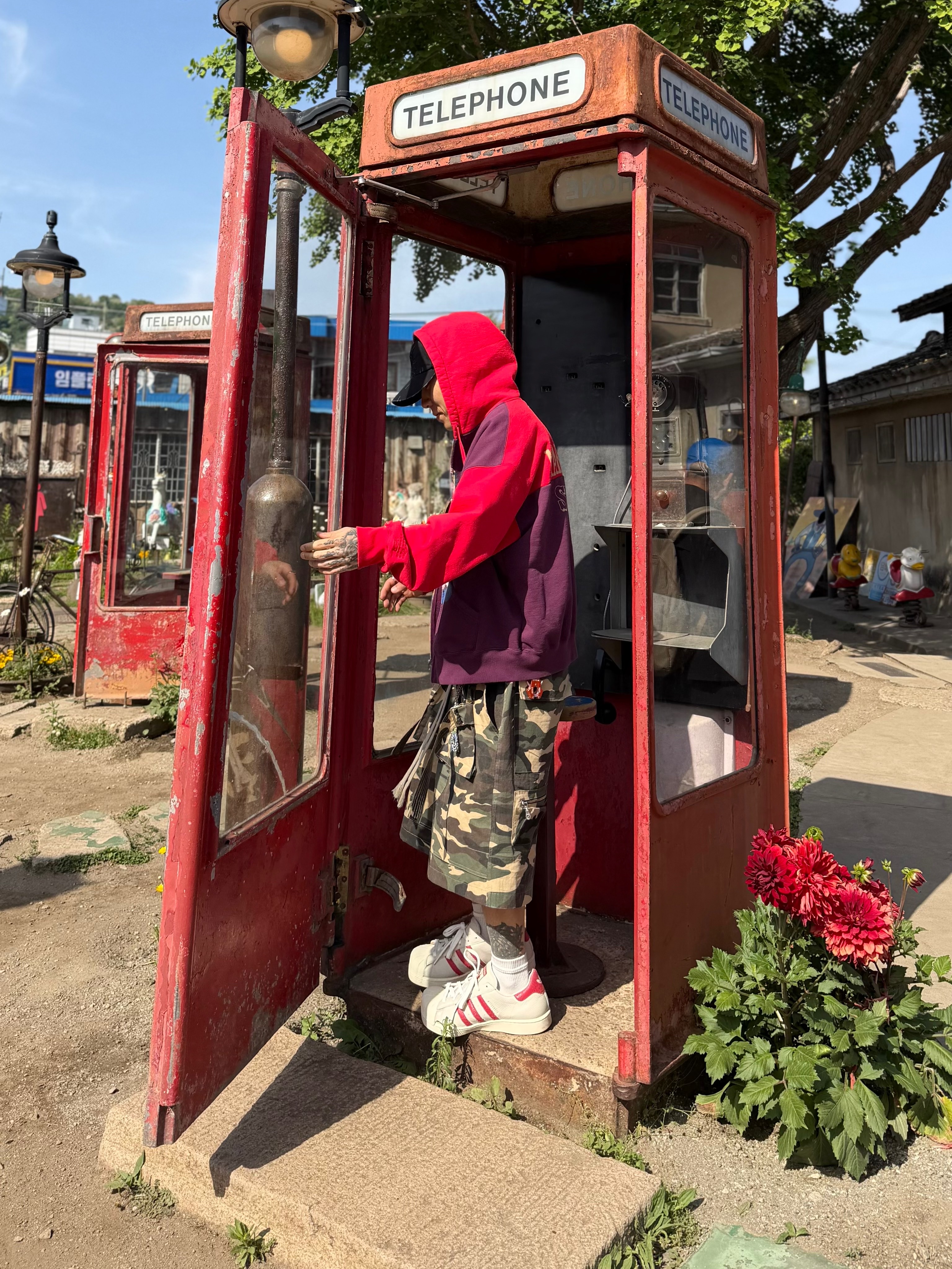(W) Adidas x Avavav Superstar Crystal White Supplier Colour, Supreme x MM6 Maison Margiela Eagle Zip Up Hooded Sweatshirt Purple - 26SS 착용 스타일 - 7