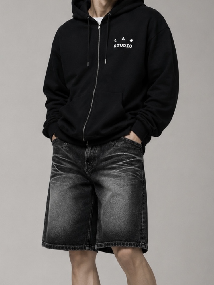 IAB Studio Zip-Up Hoodie Black - 26SS 착용 스타일