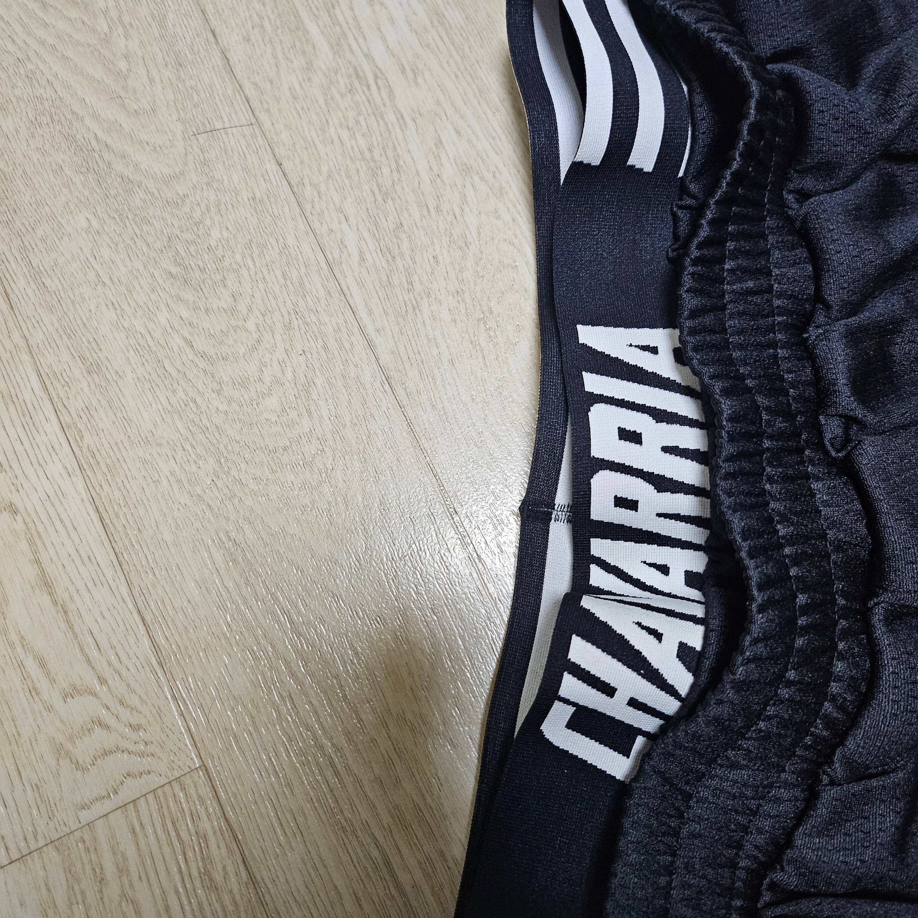 Adidas x Willy Chavarria Mesh Shorts Black - KR Sizing 착용 스타일 - 2