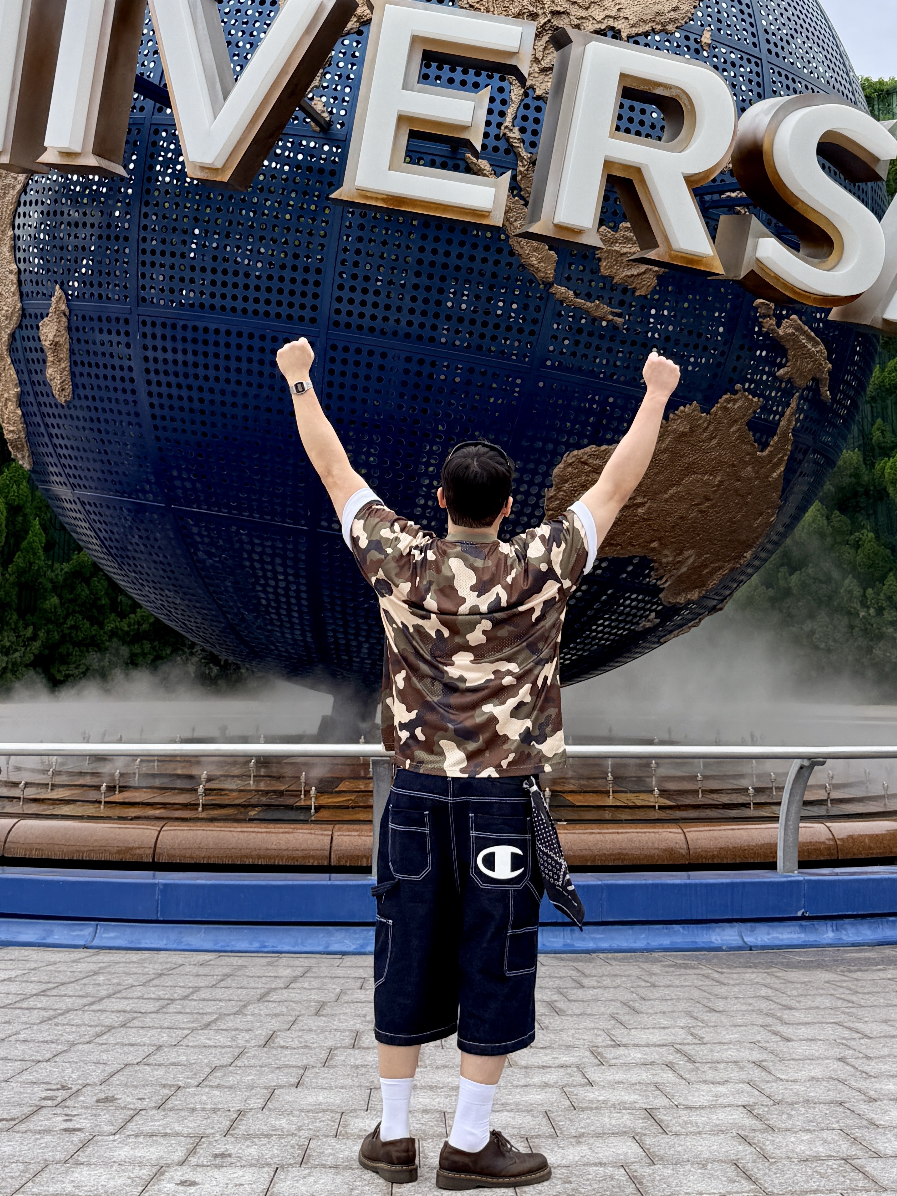 WKNDRS x Champion Denim Shorts Dark BLUE, WKNDRS x Champion Mesh Jersey Camo 착용 스타일 - 2