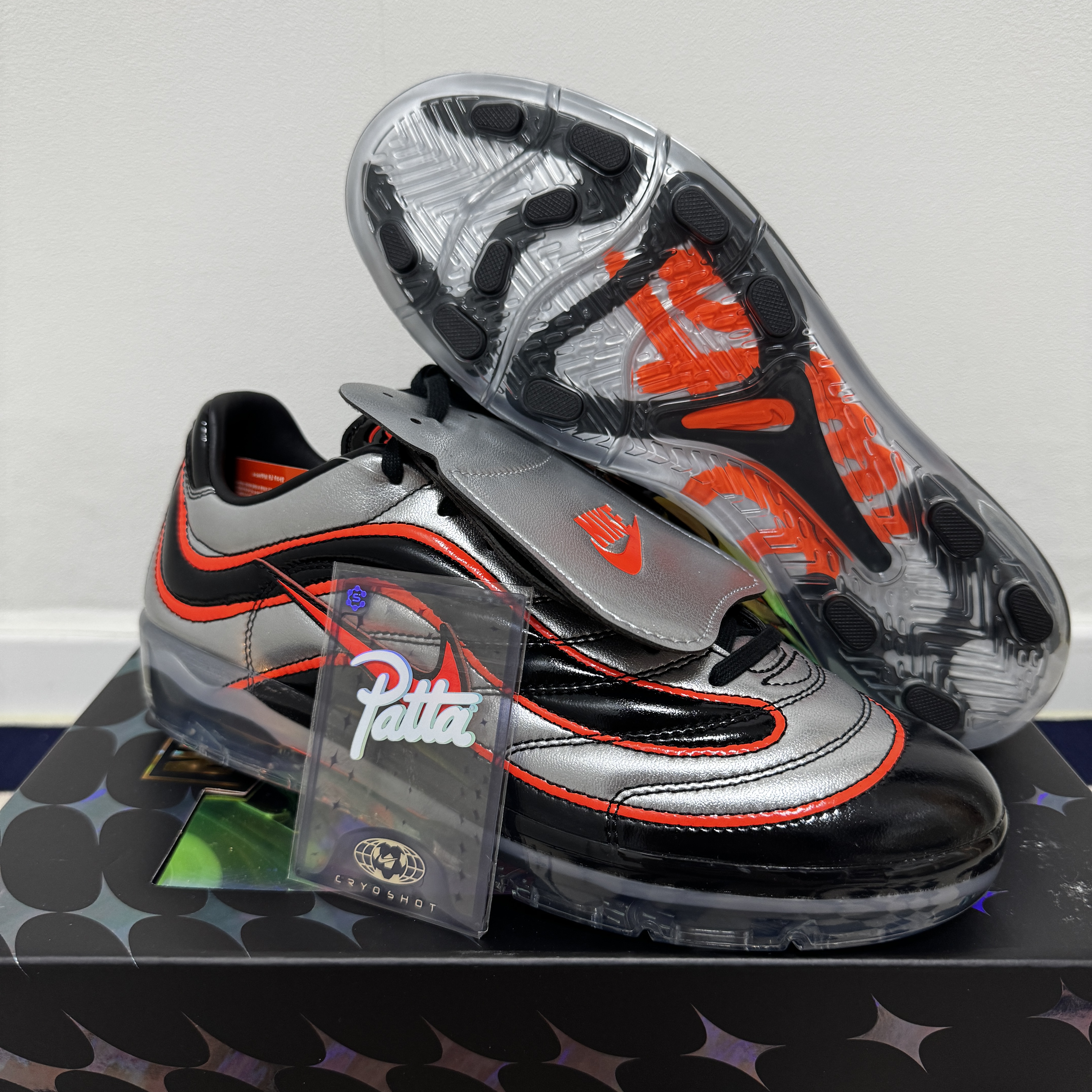 Nike x Patta Cryoshot Mercurial Vapor R9 Hyper Crimson and Black 착용 스타일 - 3