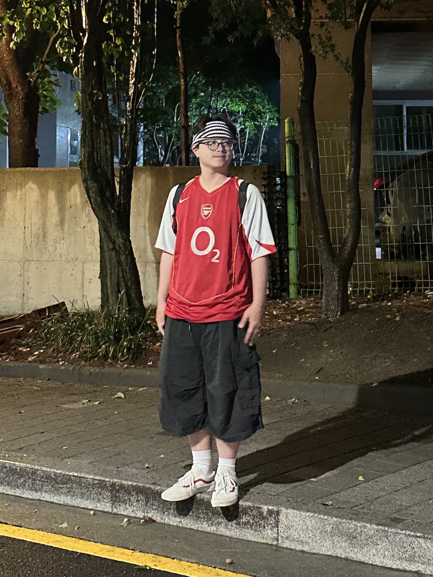 Adidas Arsenal 2025/26 Home Jersey Better Scarlet White - KR Sizing (Non Marking Ver.), Adidas Arsenal 2025/26 Home LS Jersey Better Scarlet White - KR Sizing (Non Marking Ver.) 착용 스타일 - 2