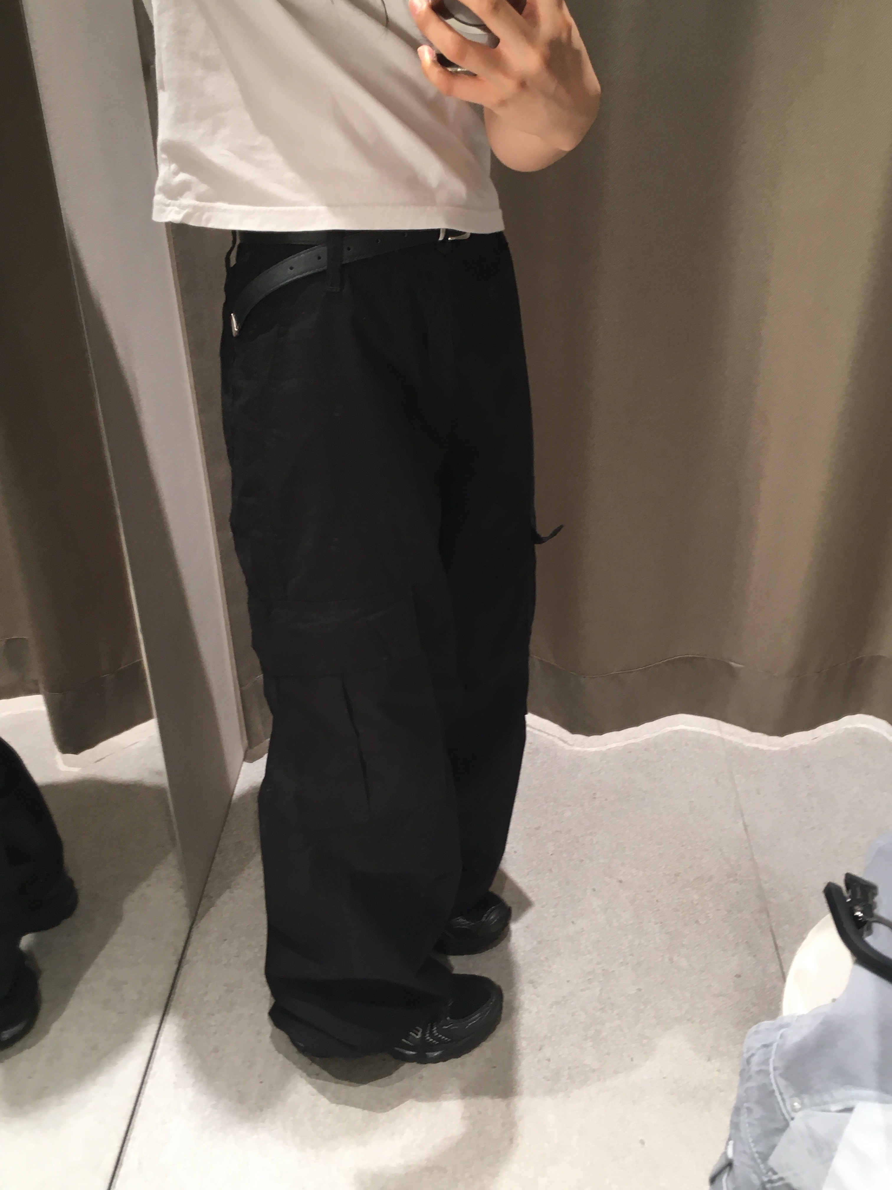 Asics Gel-Kayano 14 Black Pure Silver, (W) Deus Ex Machina Seoul College Address T-Shirt Black 착용 스타일 - 1
