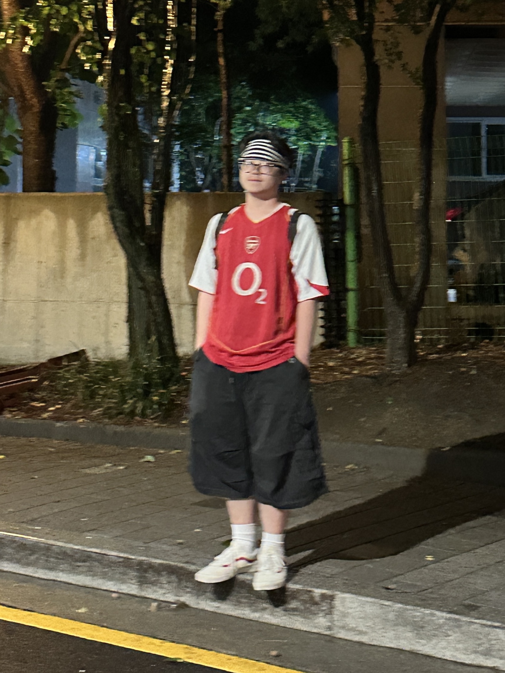 Adidas Arsenal 2025/26 Home Jersey Better Scarlet White - KR Sizing (Non Marking Ver.), Adidas Arsenal 2025/26 Home LS Jersey Better Scarlet White - KR Sizing (Non Marking Ver.) 착용 스타일 - 3