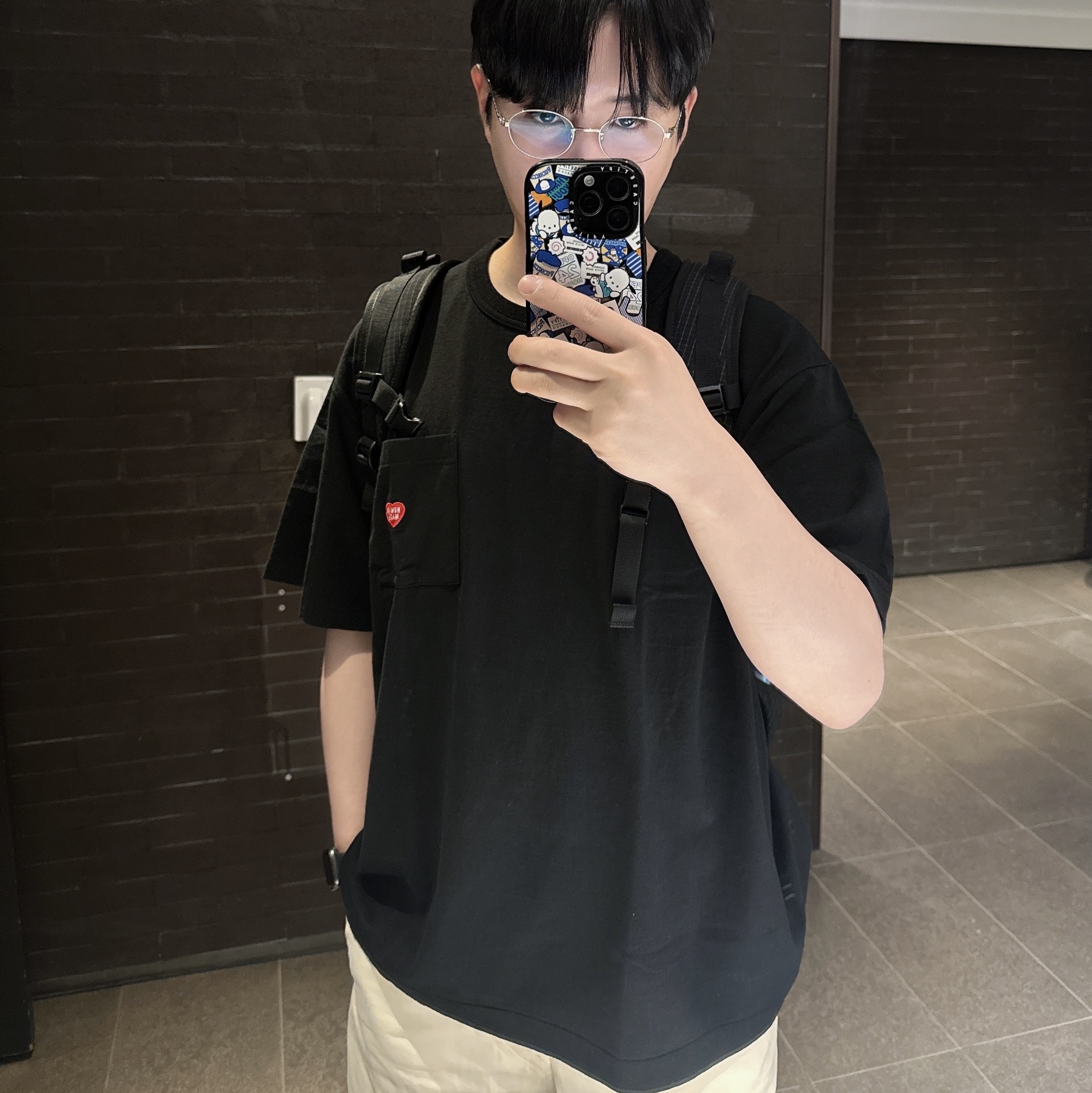 Human Made Heart Pocket T-Shirt Black, Supreme Backpack Black - 24SS 착용 스타일