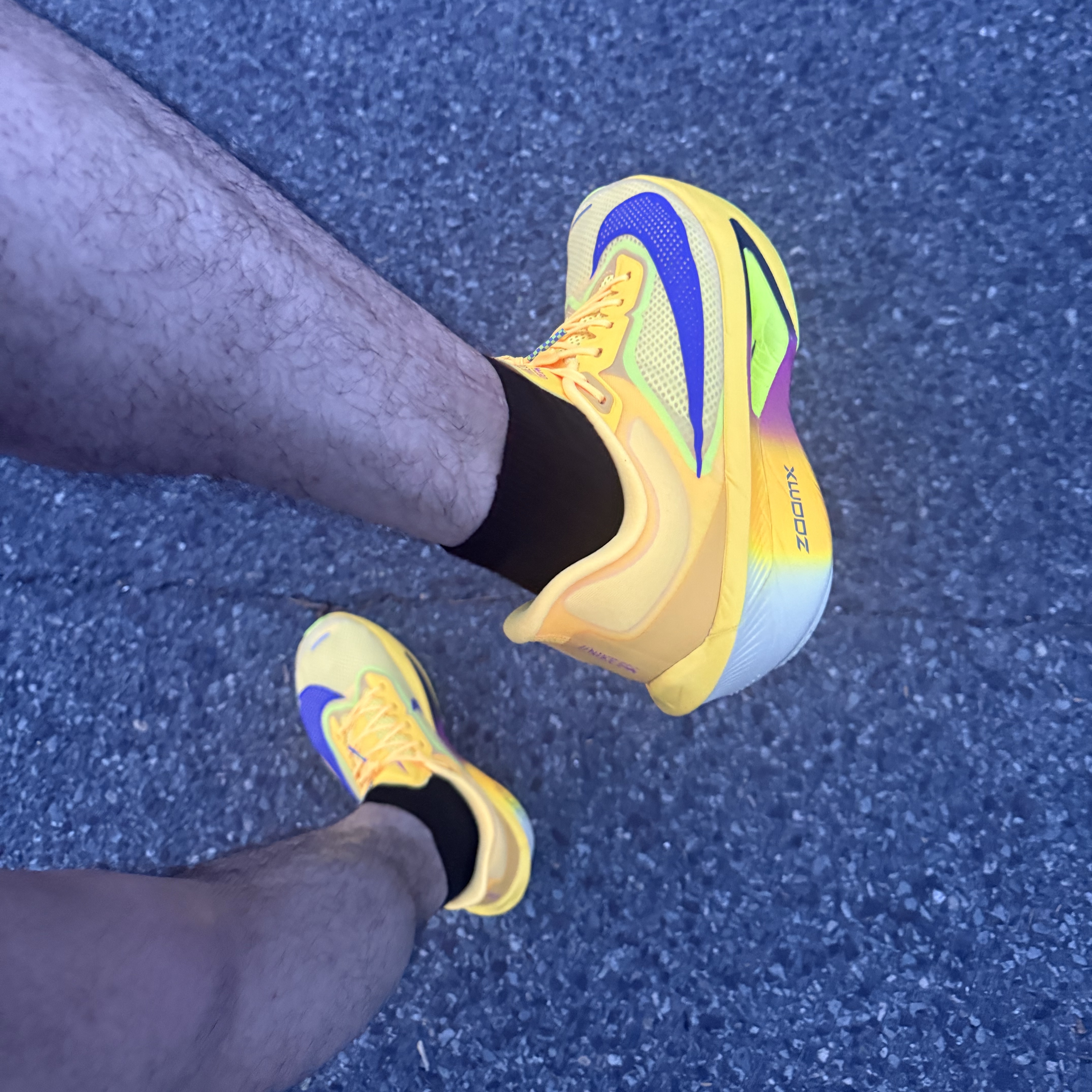 Nike Zoom Fly 6 Citron Pulse Indigo Burst 착용 스타일 - 1