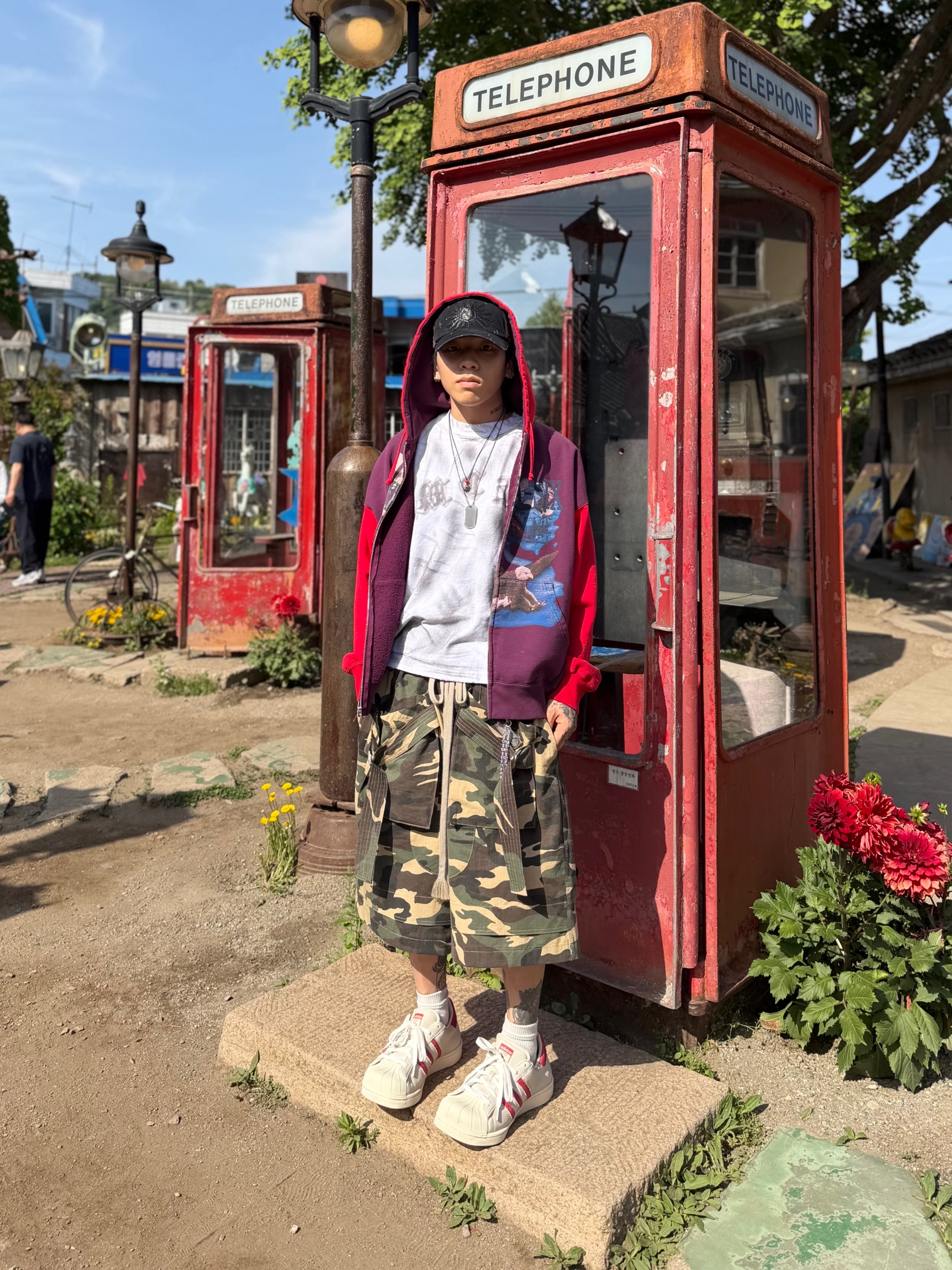 (W) Adidas x Avavav Superstar Crystal White Supplier Colour, Supreme x MM6 Maison Margiela Eagle Zip Up Hooded Sweatshirt Purple - 26SS 착용 스타일 - 3