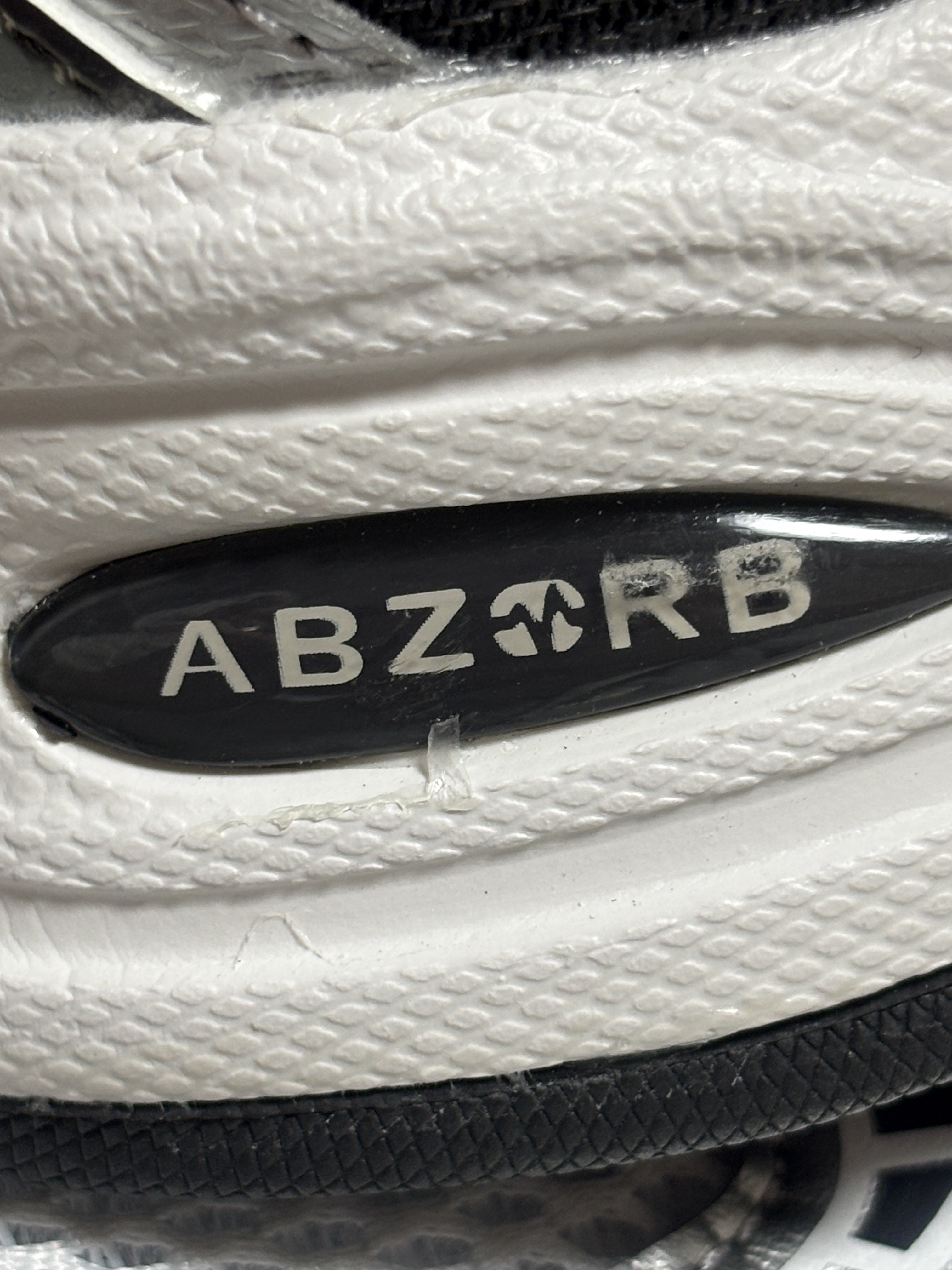 New Balance 740 White Grey 착용 스타일 - 1
