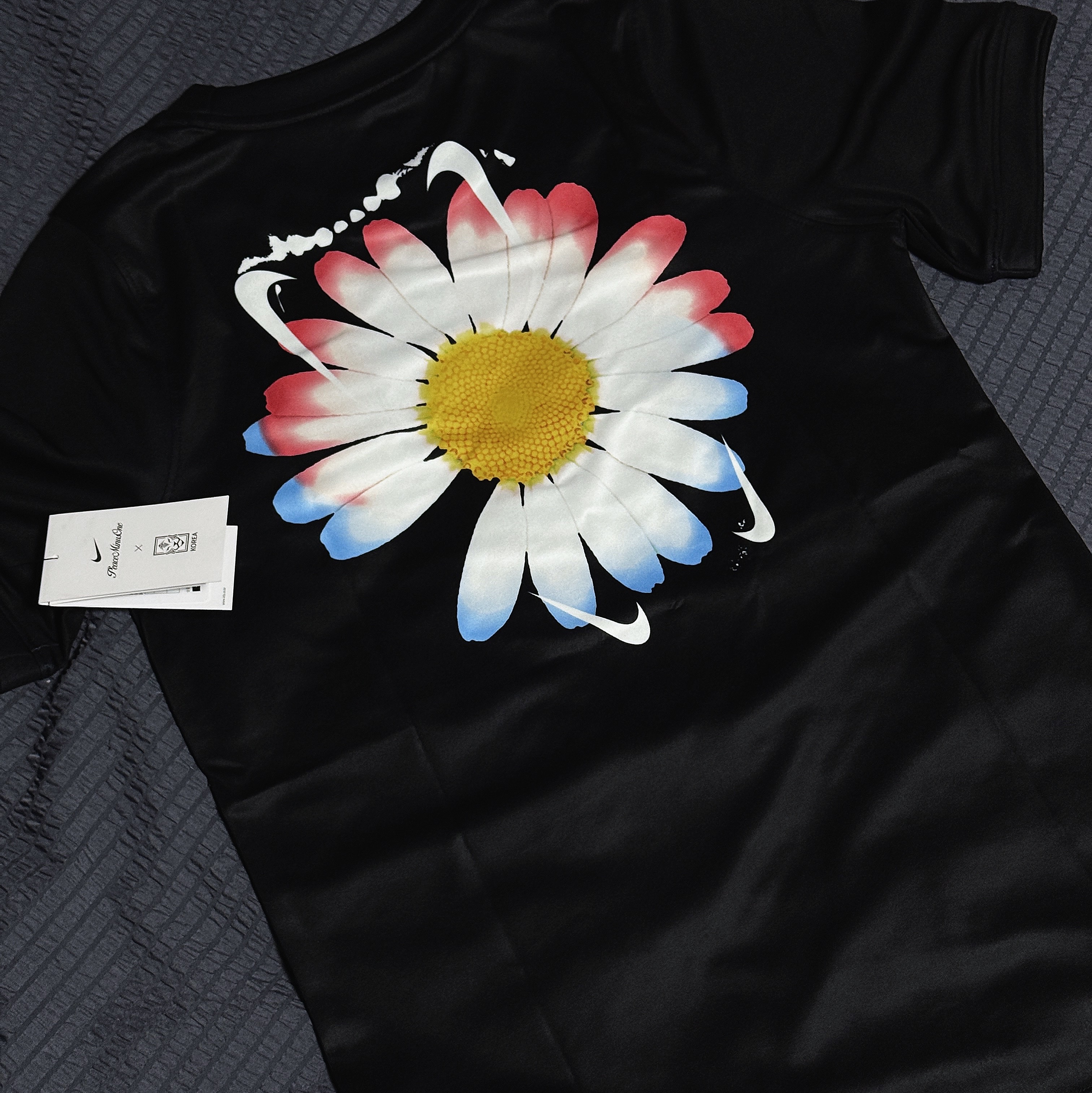 Nike x Peaceminusone Korea Academy Pro Short-Sleeve Football Top Black White (IH1682-010) 착용 스타일 - 1