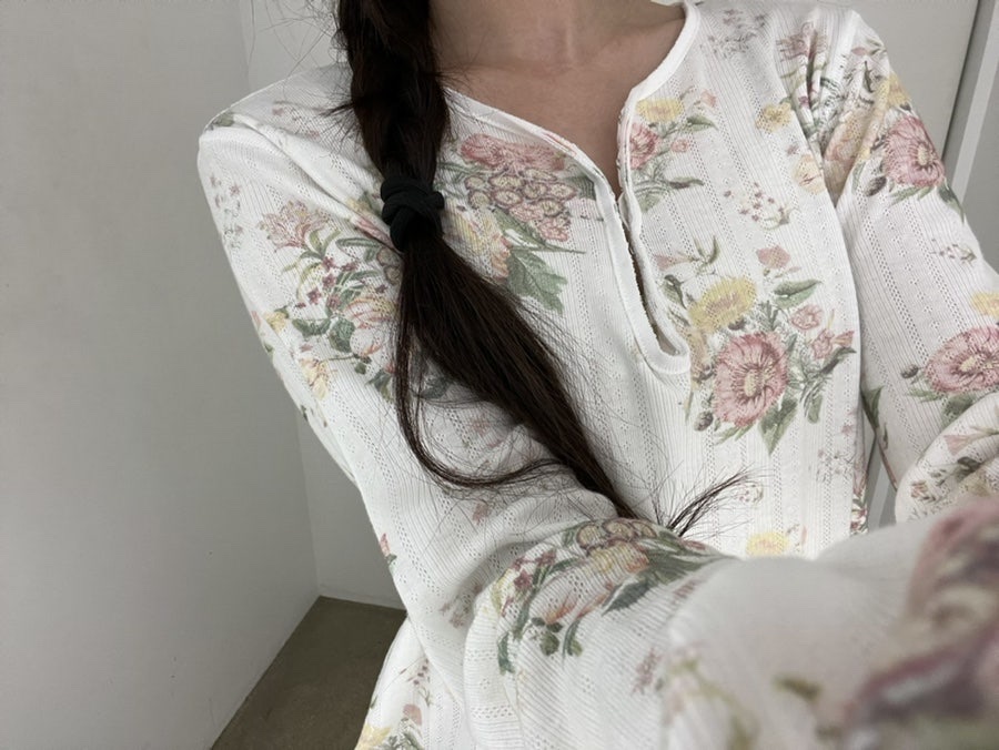 (W) Open Yy Ribbed Dot Top Grayish Blue 착용 스타일 - 2