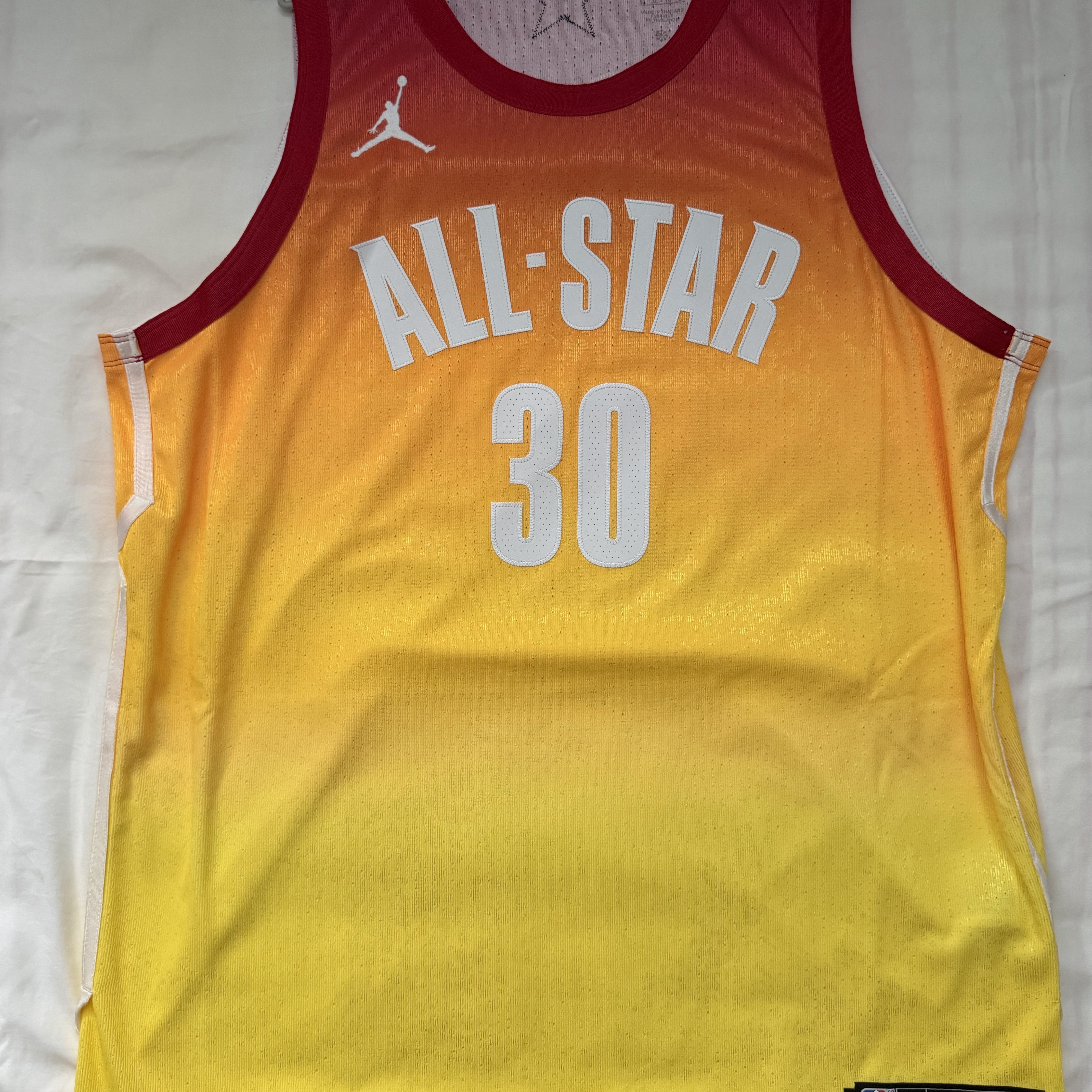 Jordan Stephen Curry 2023 All Star Edition Dri-Fit NBA Swingman Jersey Carmine 착용 스타일 - 1