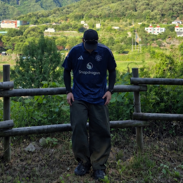 Adidas Manchester United 2024/25 Away Jersey Night Indigo - US Sizing (Non Marking Ver.), Hoka Hopara Black Castle Rock 착용 스타일