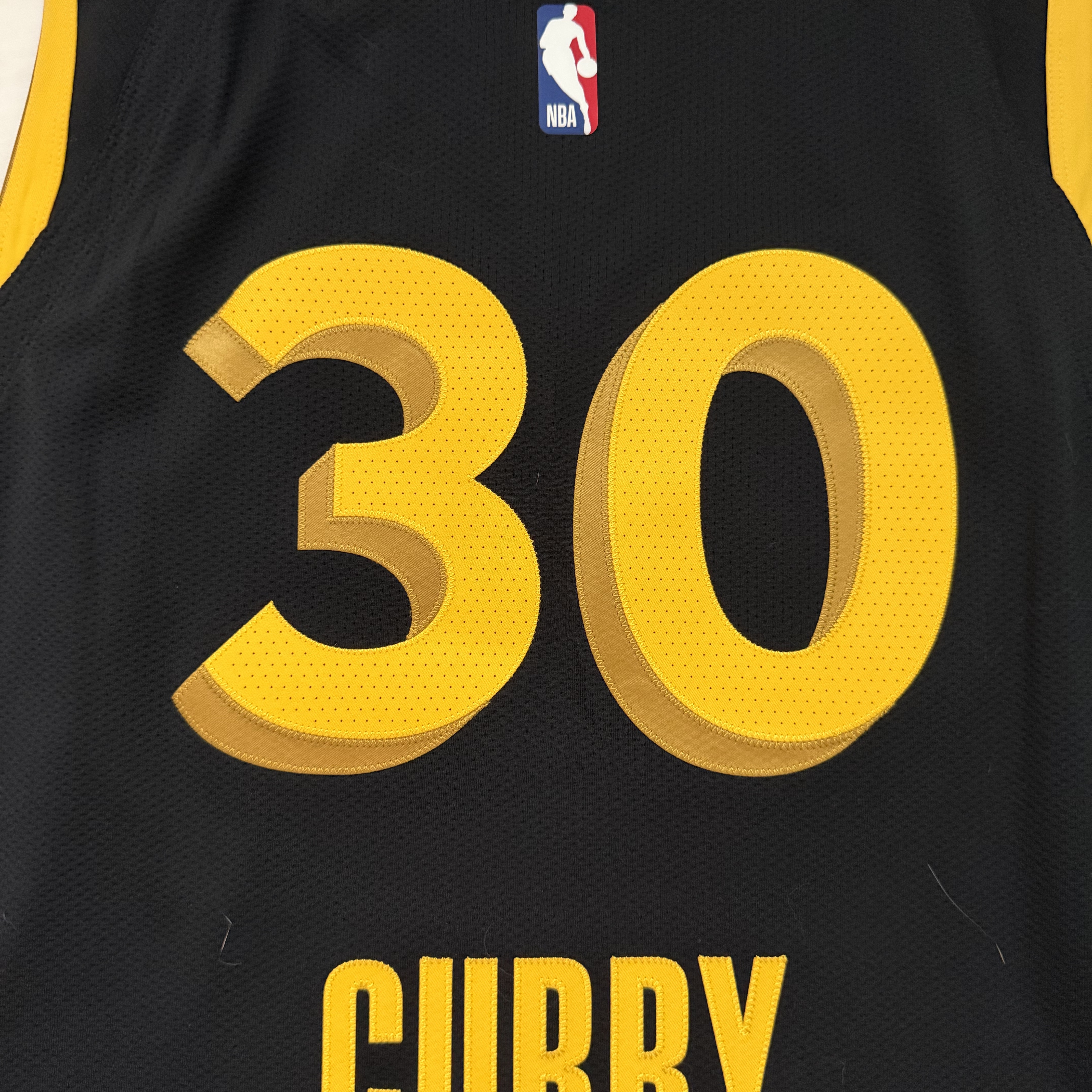 Nike Dri-Fit Andrew Wiggins Golden State Warriors City Edition 2023/24 NBA Swingman Jersey Black 착용 스타일 - 5