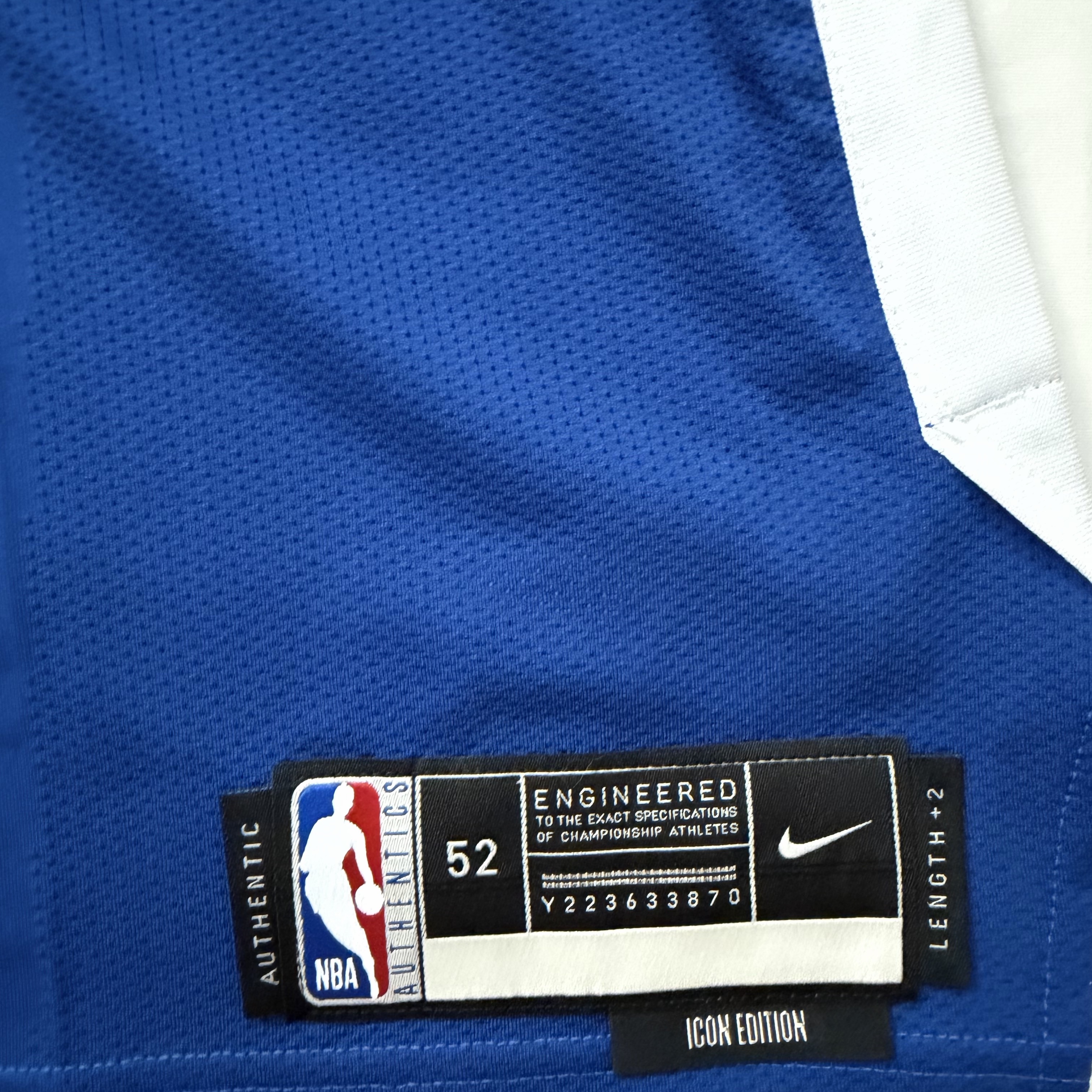 Nike Stephen Curry Golden State Warriors Icon Edition Dri-Fit NBA Swingman Jersey Rush Blue (DN2005-401) (Marking Ver.) 착용 스타일 - 4