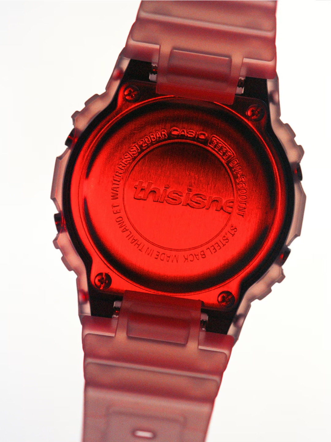 Casio G-Shock x Thisisneverthat DW-5600TNT-7 Transparent, Casio G-Shock x Thisisneverthat DW-5600TNT-7 Transparent (Special Package Heather Grey Ver.) 착용 스타일 - 4