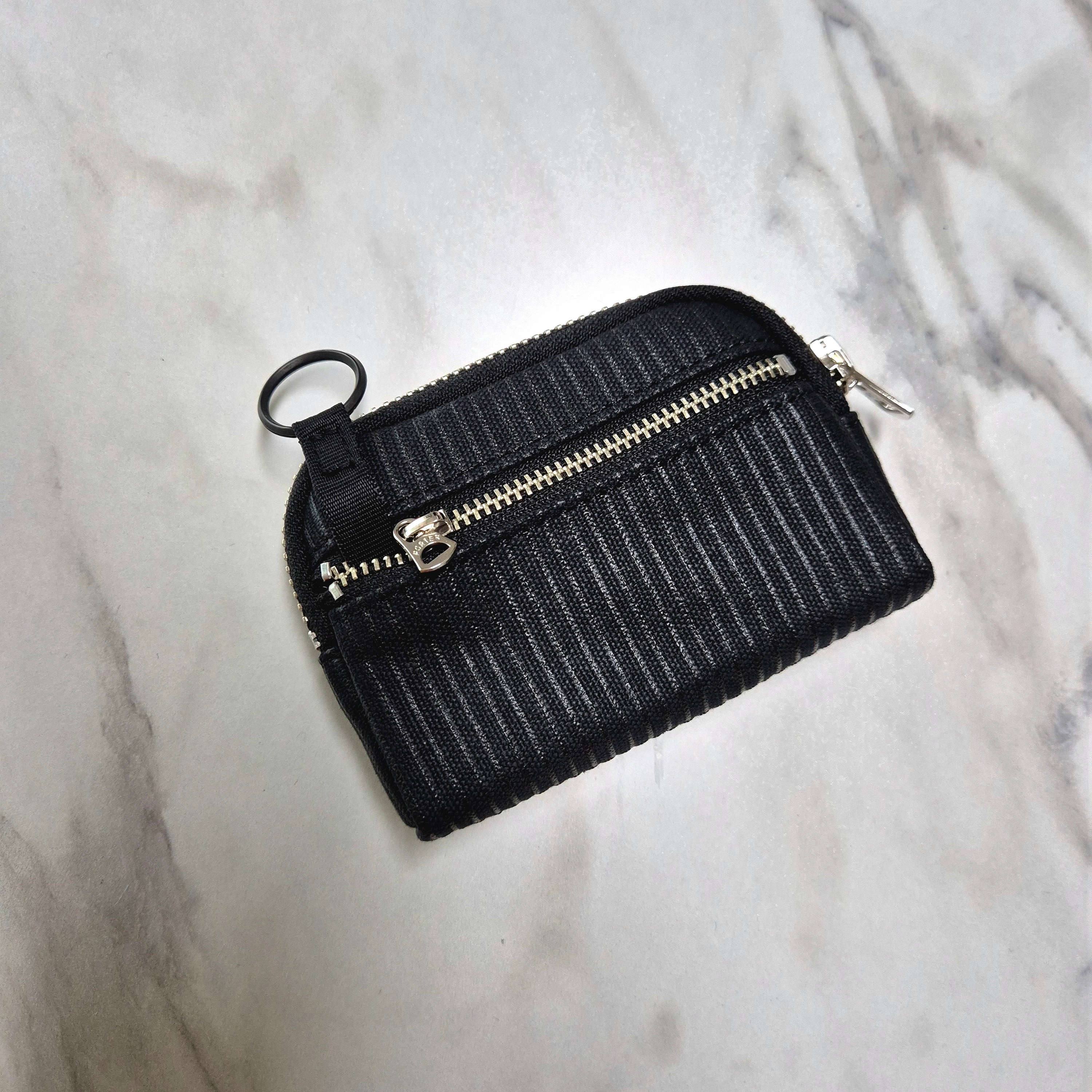 Porter Drawing Coin Key Case Black 착용 스타일 - 2