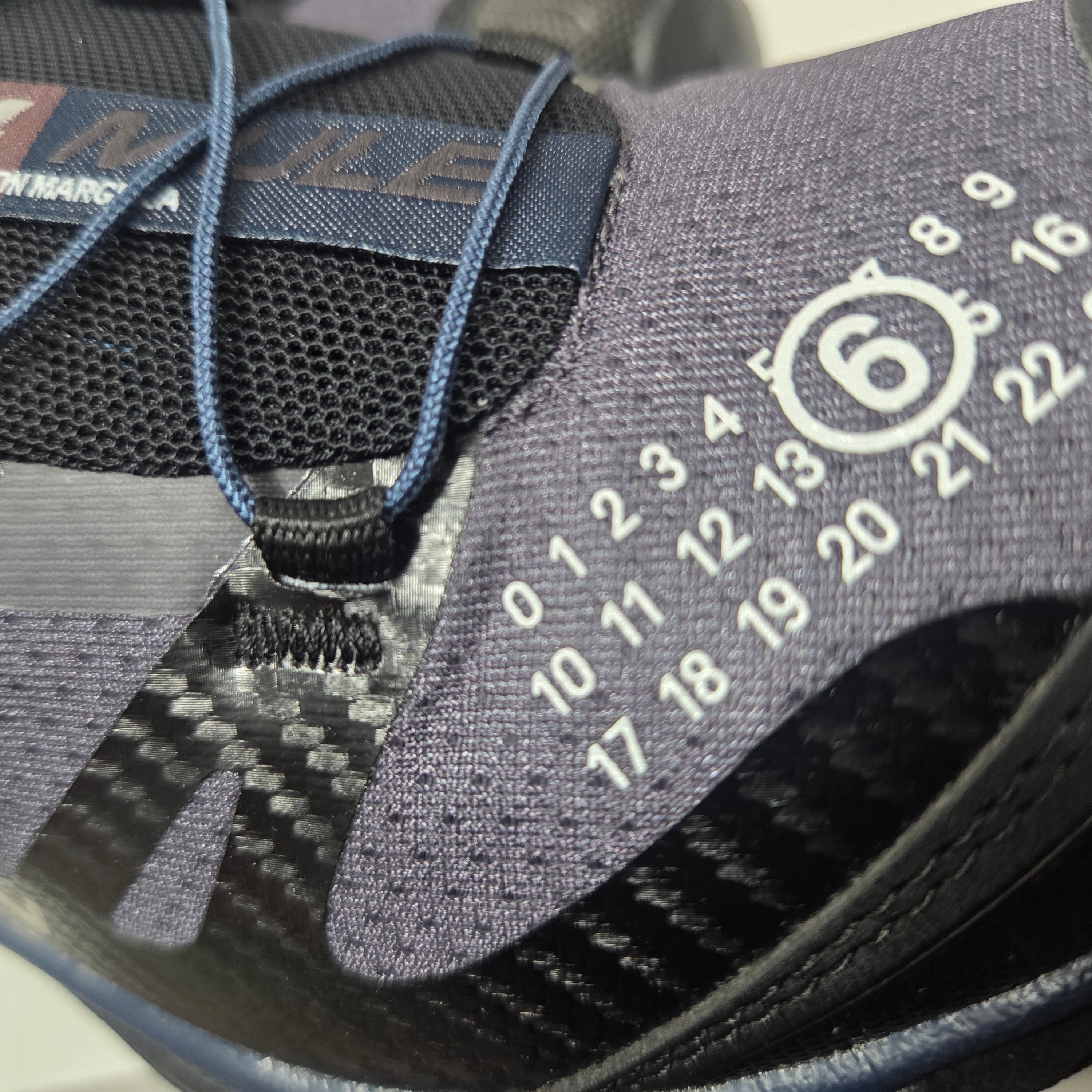 Salomon x MM6 Maison Margiela XT-4 Mule Black Nine Iron 착용 스타일