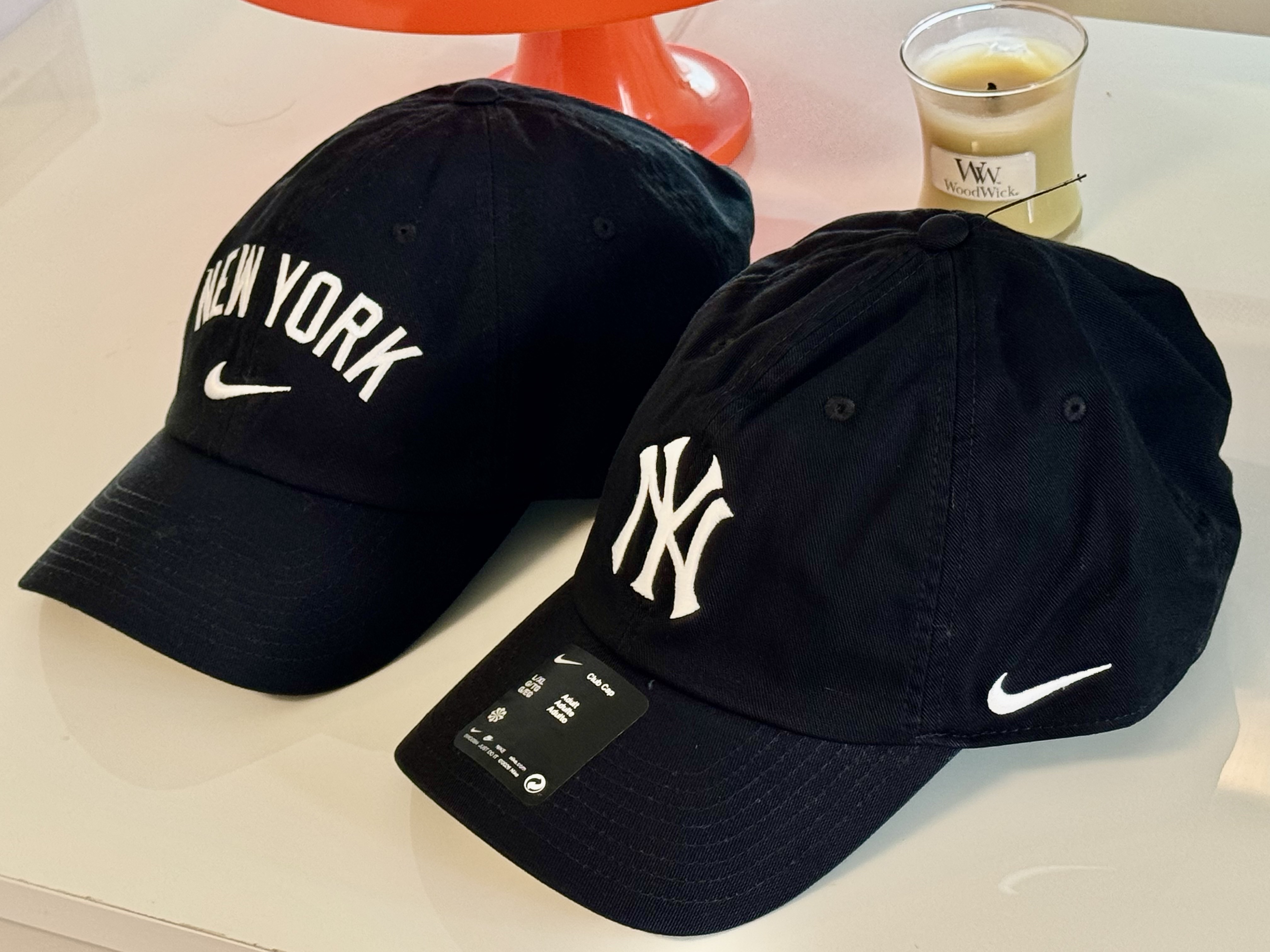Nike New York Yankees Club Adjustable Hat Black 착용 스타일 - 3