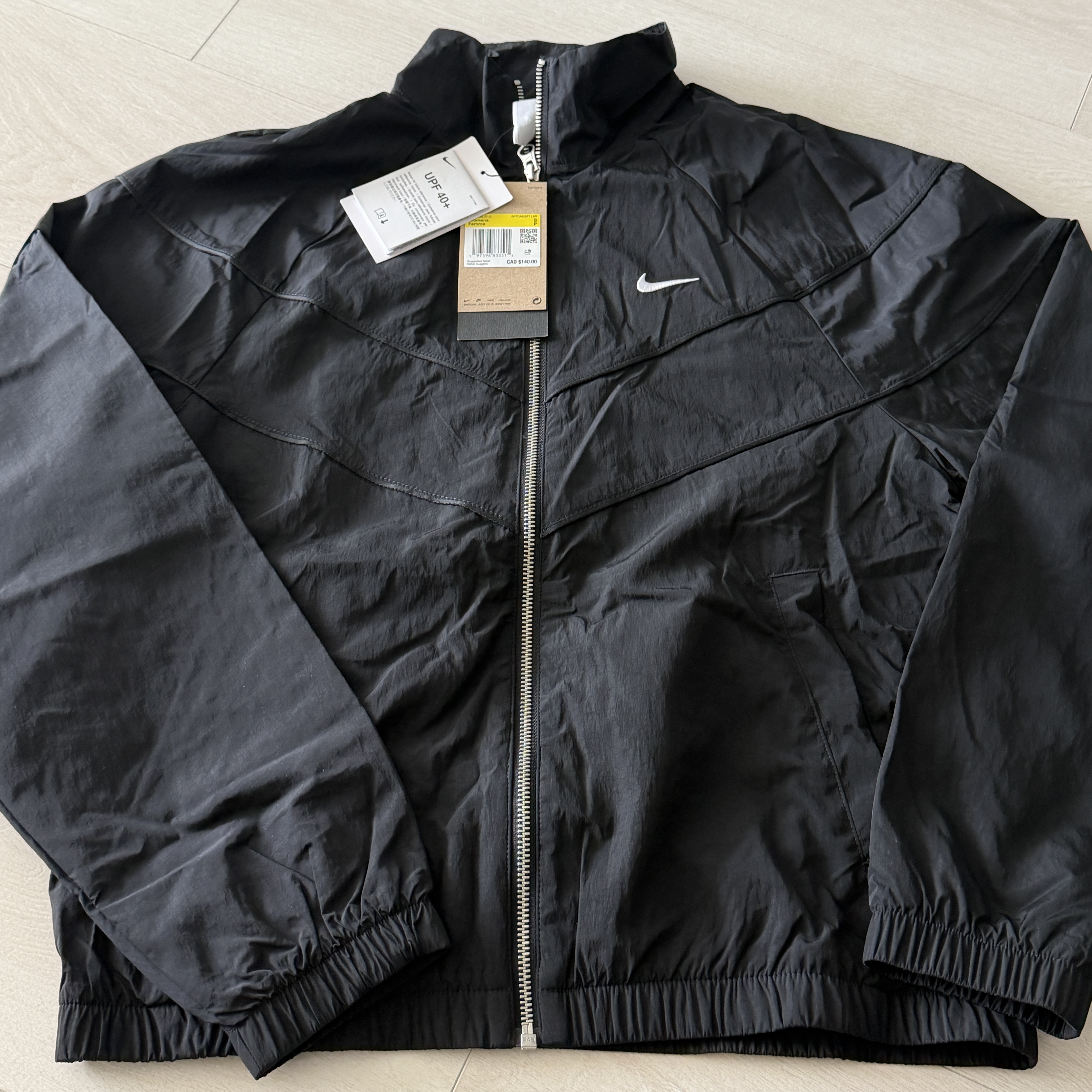 (W) Nike Windrunner Loose UV Woven Full Zip Jacket Black White - Asia 착용 스타일