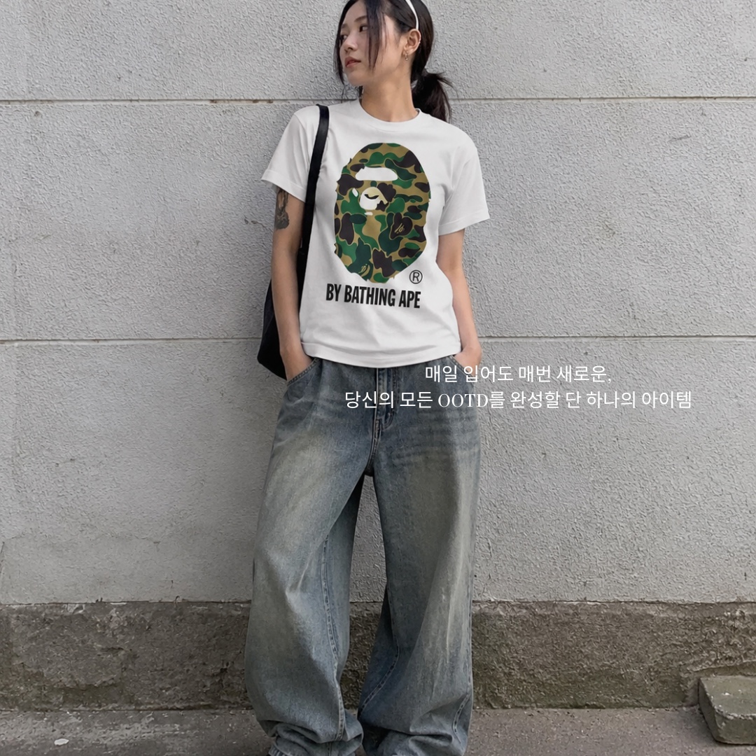 BAPE Japan Ape Head T-Shirt Black 착용 스타일 - 1