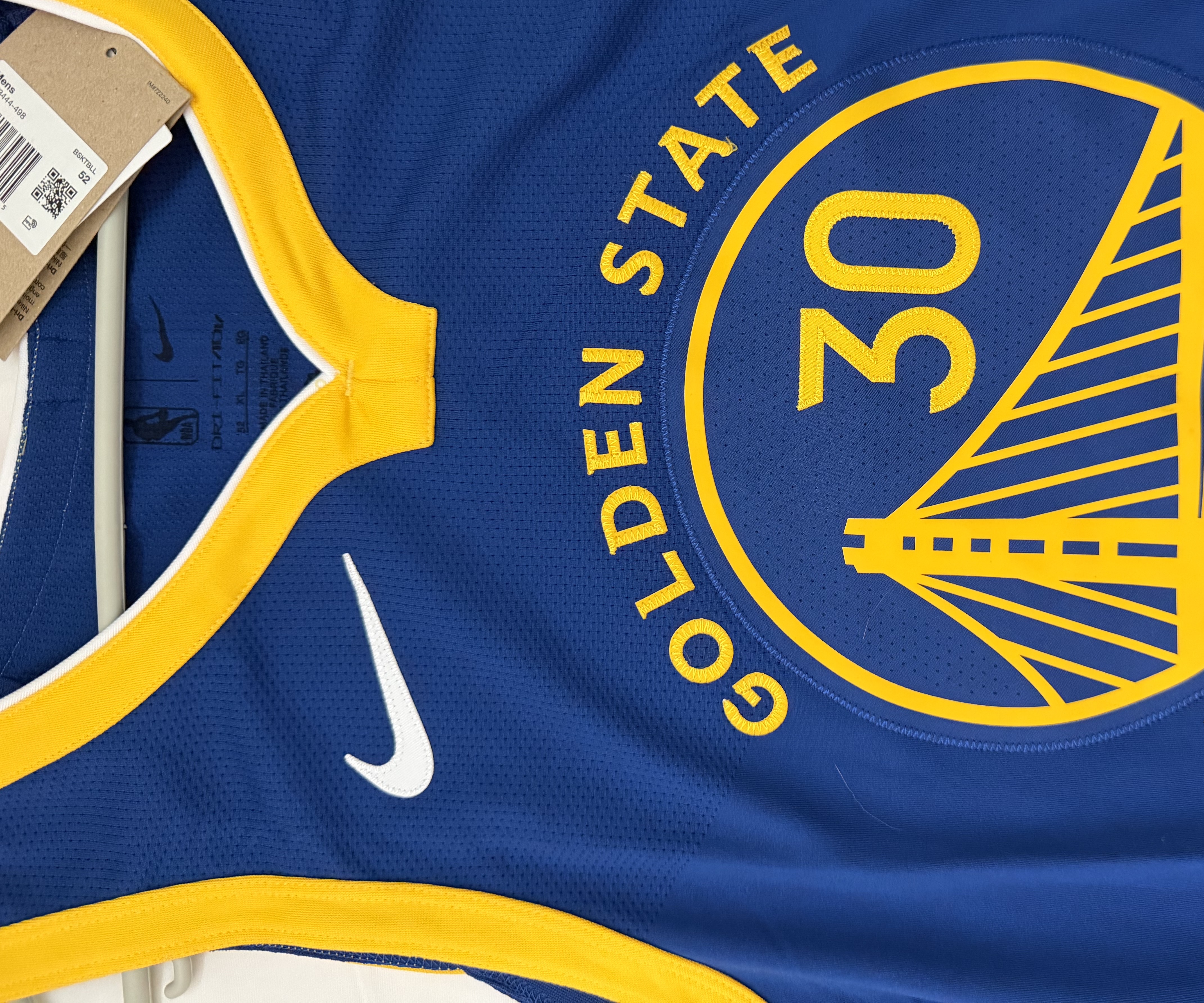 Nike Stephen Curry Golden State Warriors Icon Edition Dri-Fit NBA Swingman Jersey Rush Blue (DN2005-401) (Marking Ver.) 착용 스타일 - 3