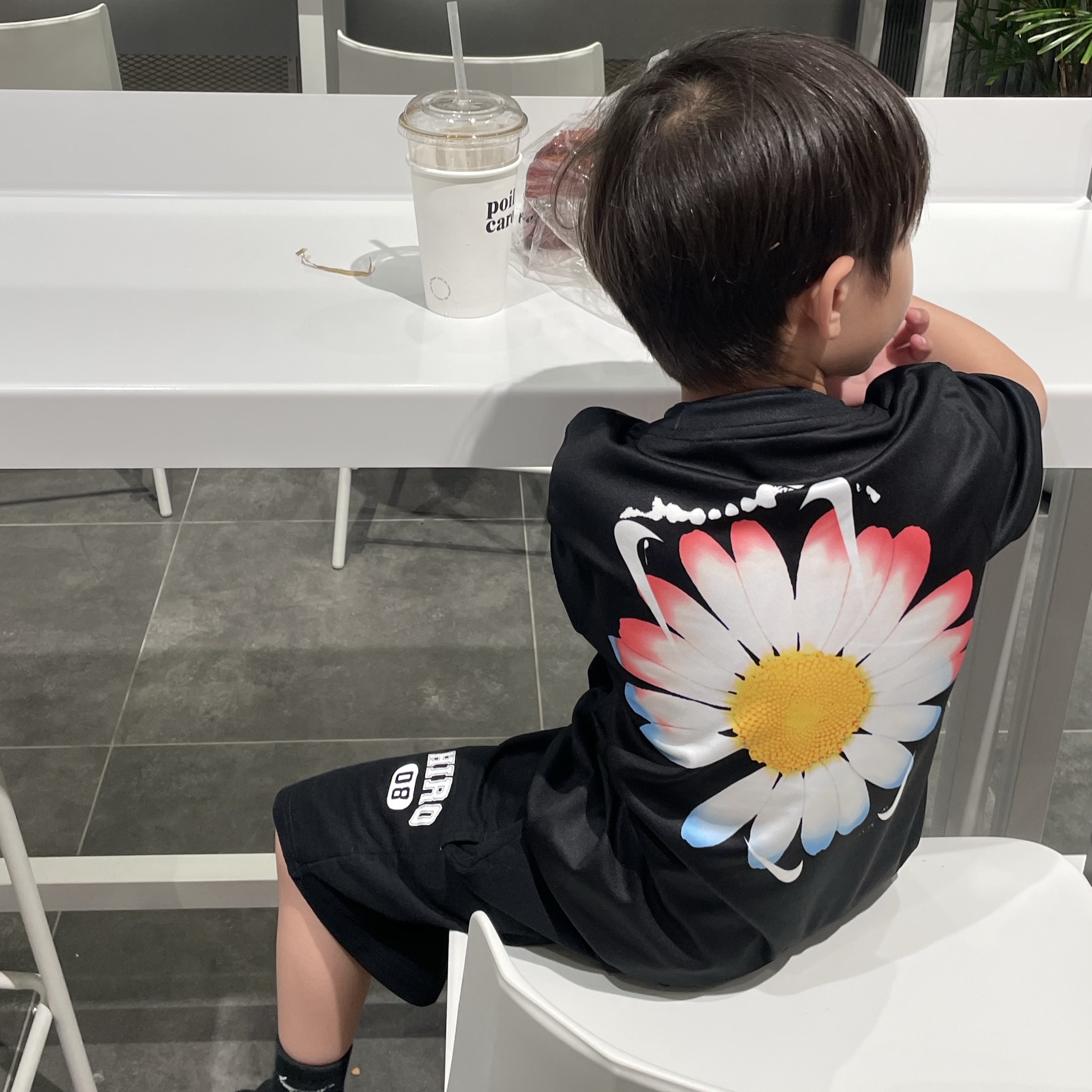 (Kids) Nike x Peaceminusone Korea Short-Sleeve Soccer Top Black White (IO8140-010) 착용 스타일 - 1