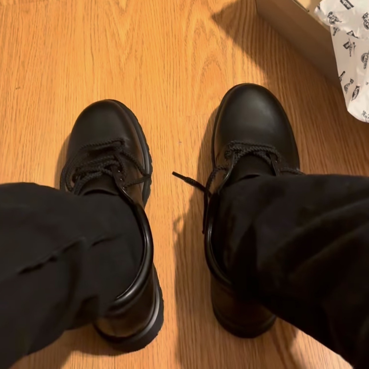 Dr. Martens x A-Cold-Wall 1460 Bex Neoteric Black, Dr. Martens x Supreme Postal Supreme 4-Eye Shoe Black - 26SS 착용 스타일 - 6