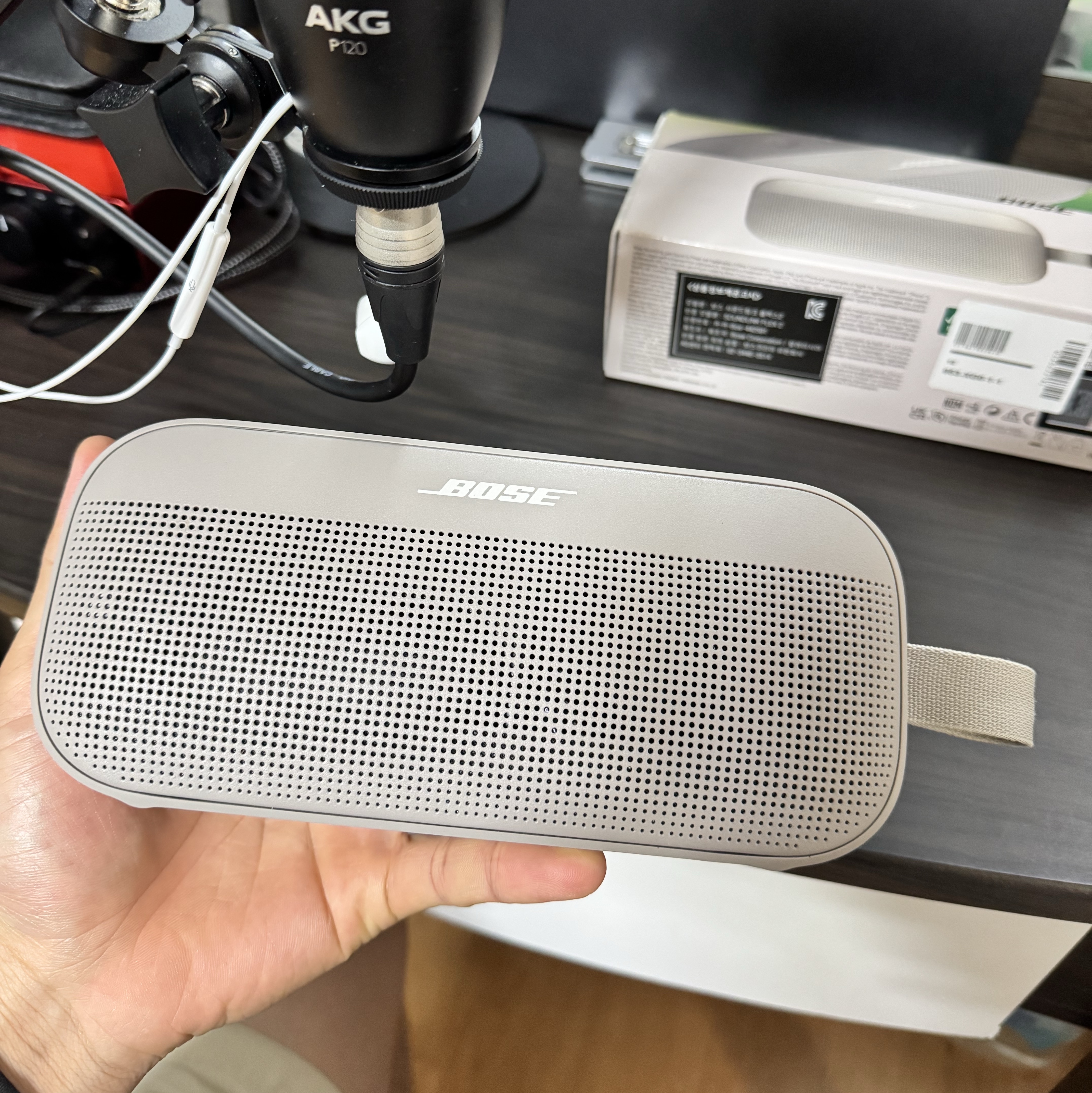 BOSE SOUNDLINK FLEX 2GEN 착용 스타일