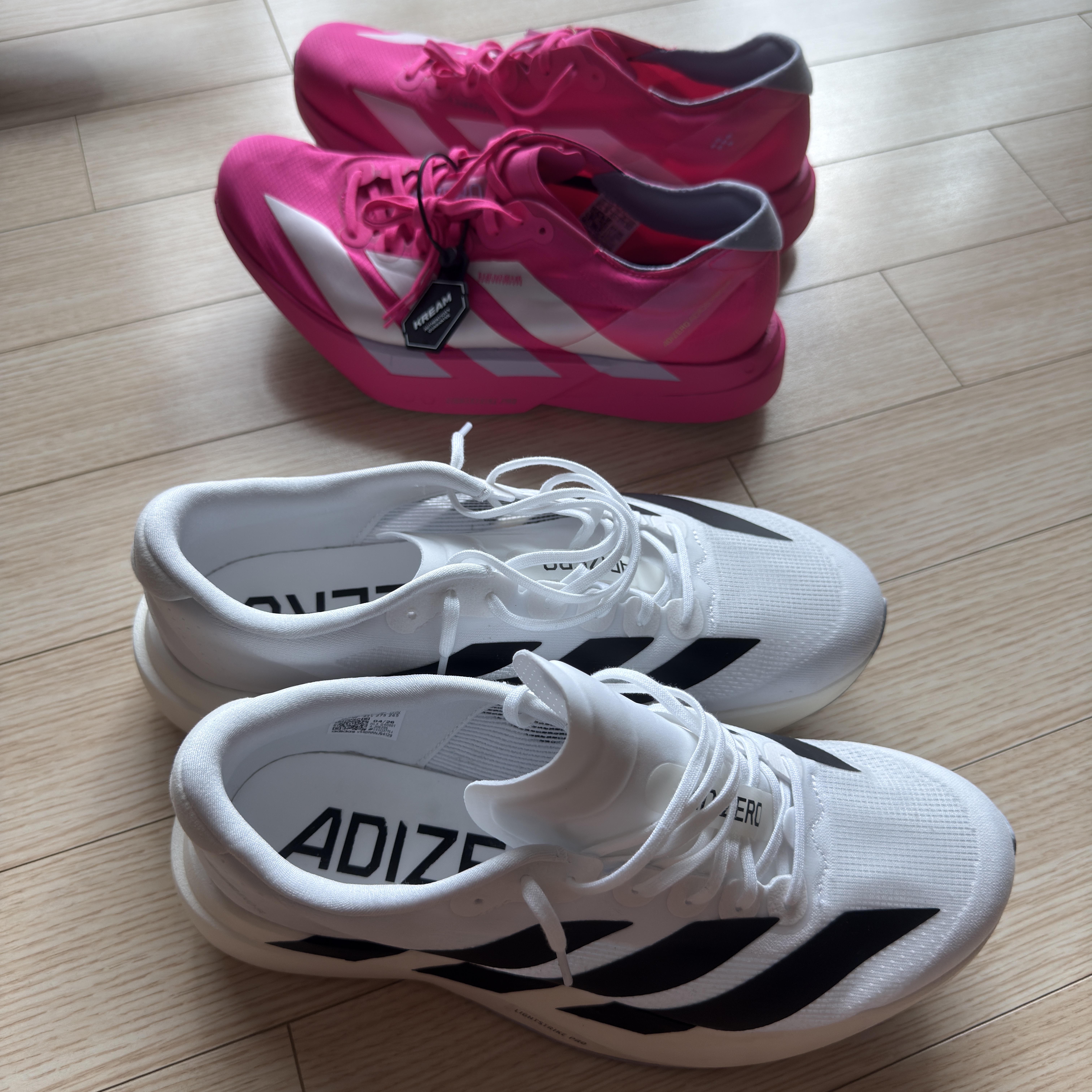 Adidas Adizero Adios Pro 4 Shock Pink Zero Metalic 착용 스타일
