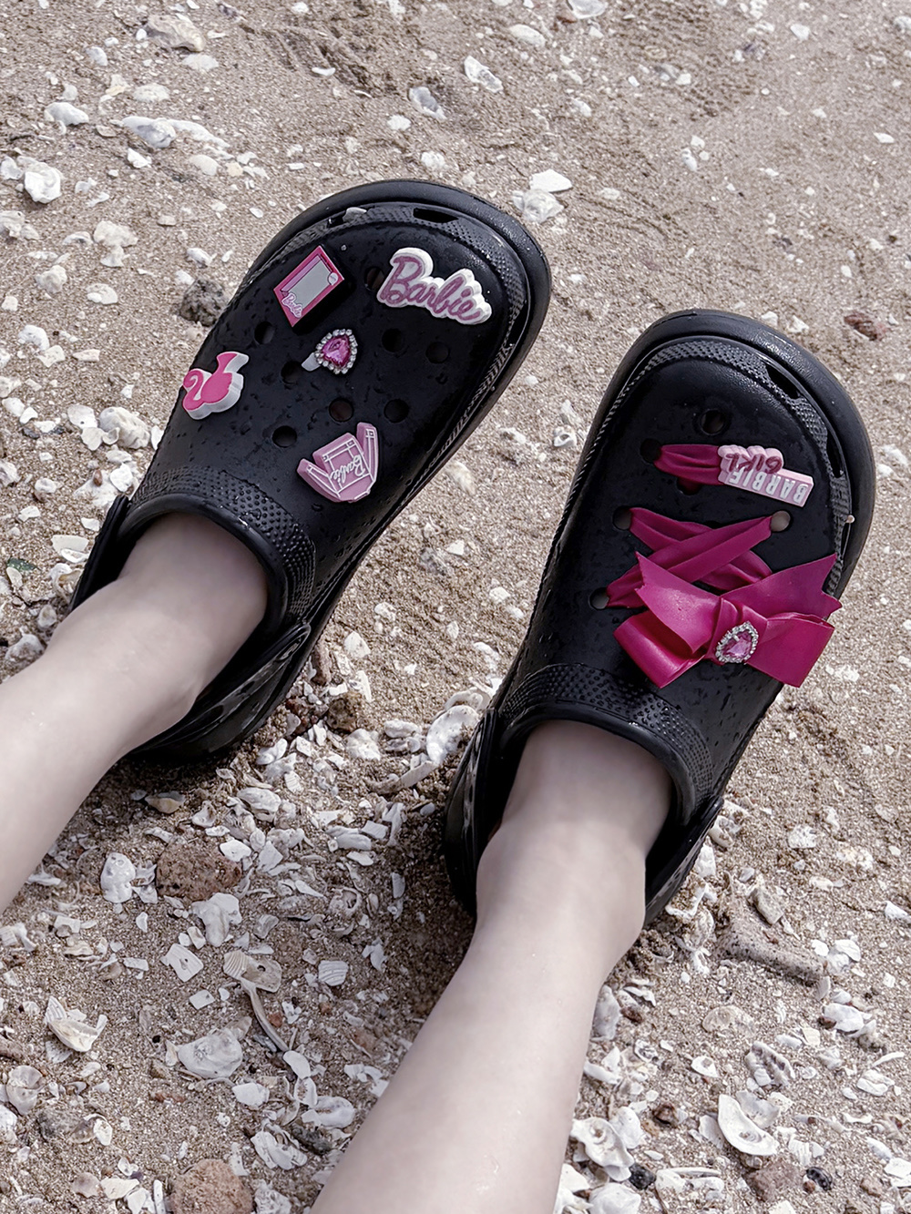 Crocs Classic Crush Clog Black 착용 스타일 - 3
