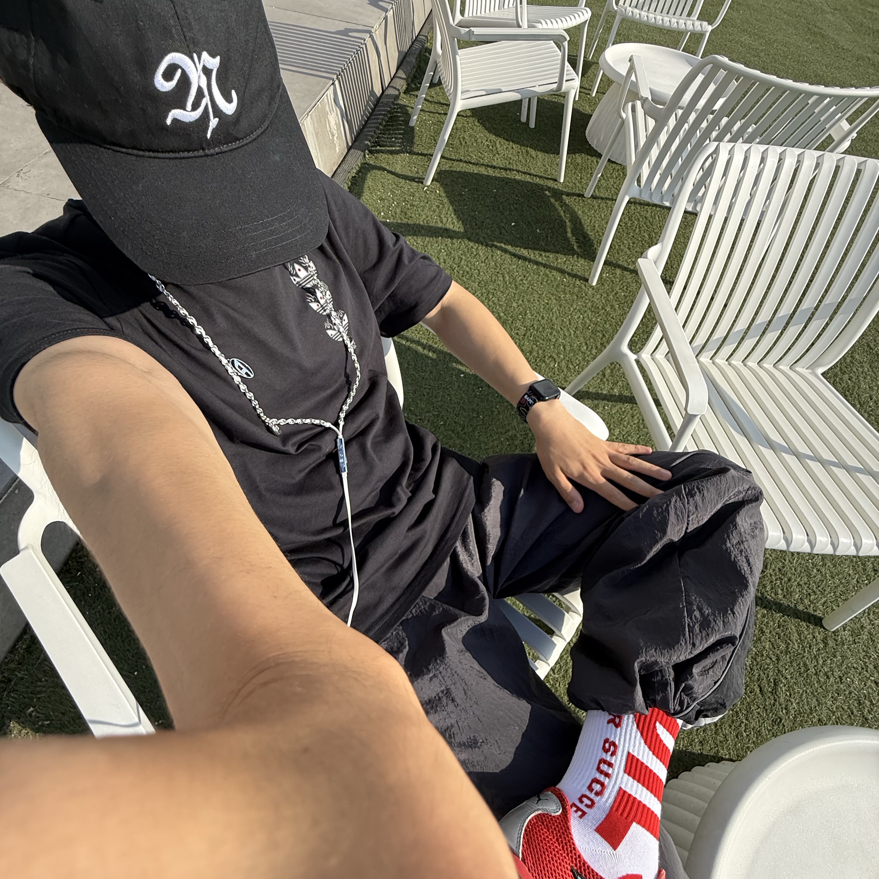 NOMANUAL Uppercase Letter N Ball Cap Black, Adidas Adilenium 5.0 Track Pants Black - KR Sizing 착용 스타일 - 3