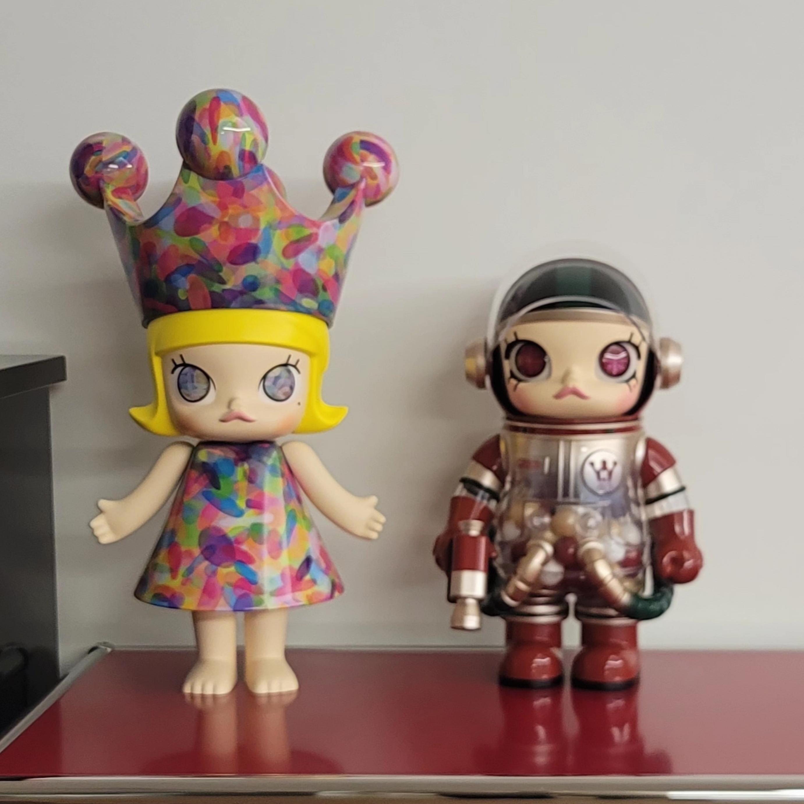 Pop Mart Mega Space Molly Christmas 2024 400% 착용 스타일